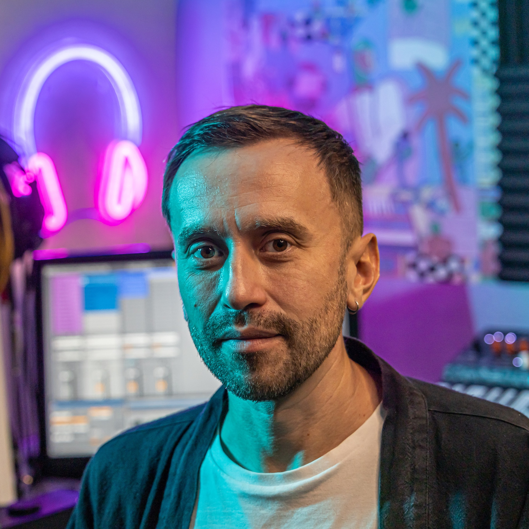 Дмитрий 2Dcube Ларионов - Контакты. Дмитрий 2Dcube Ларионов — музыкант, саунд-дизайнер, блогер