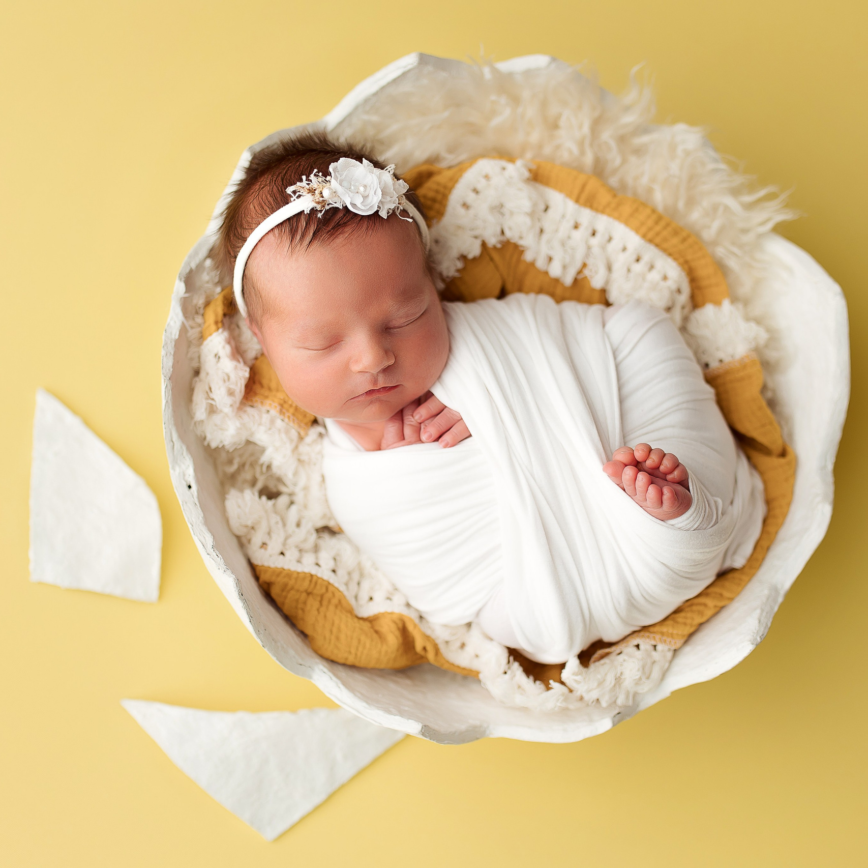Новорожденные. Детский фотограф новорожденных Москва. годики под ключ. своя студия