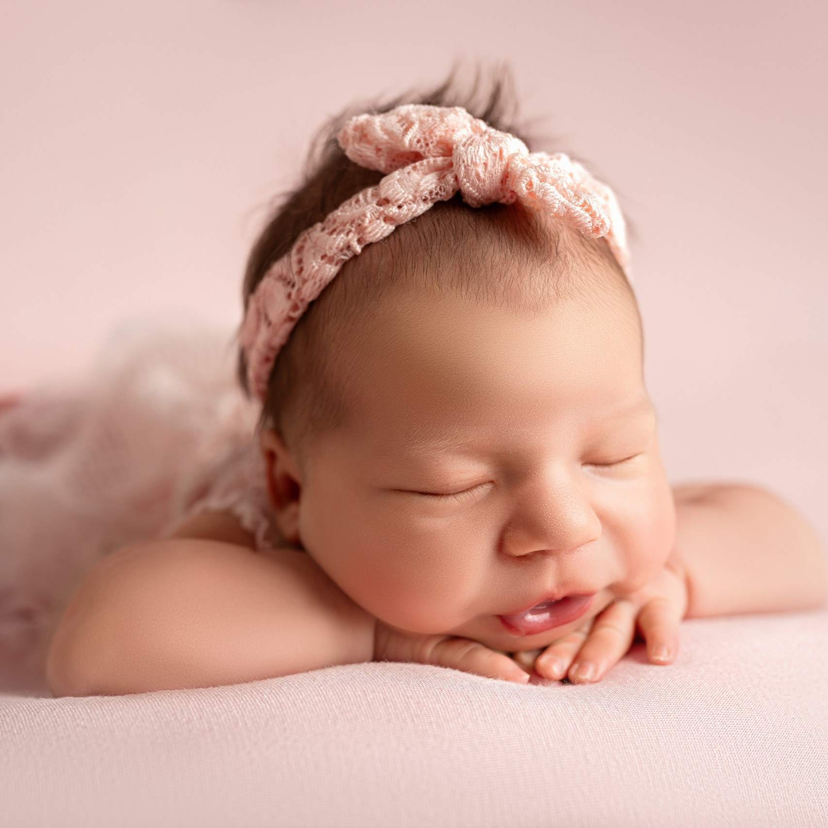 Услуги. Фотограф новорожденных в Волковыске Валя Легкова