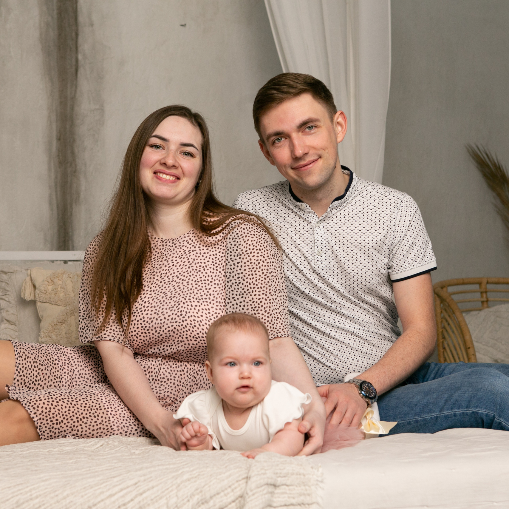 Дети до 1 года. Фотограф Наталья Стаг в Омске. Фотографирую в разных стилях в разных студиях, а так же в школах и садах. Печатаю выпускные фотоальбомы