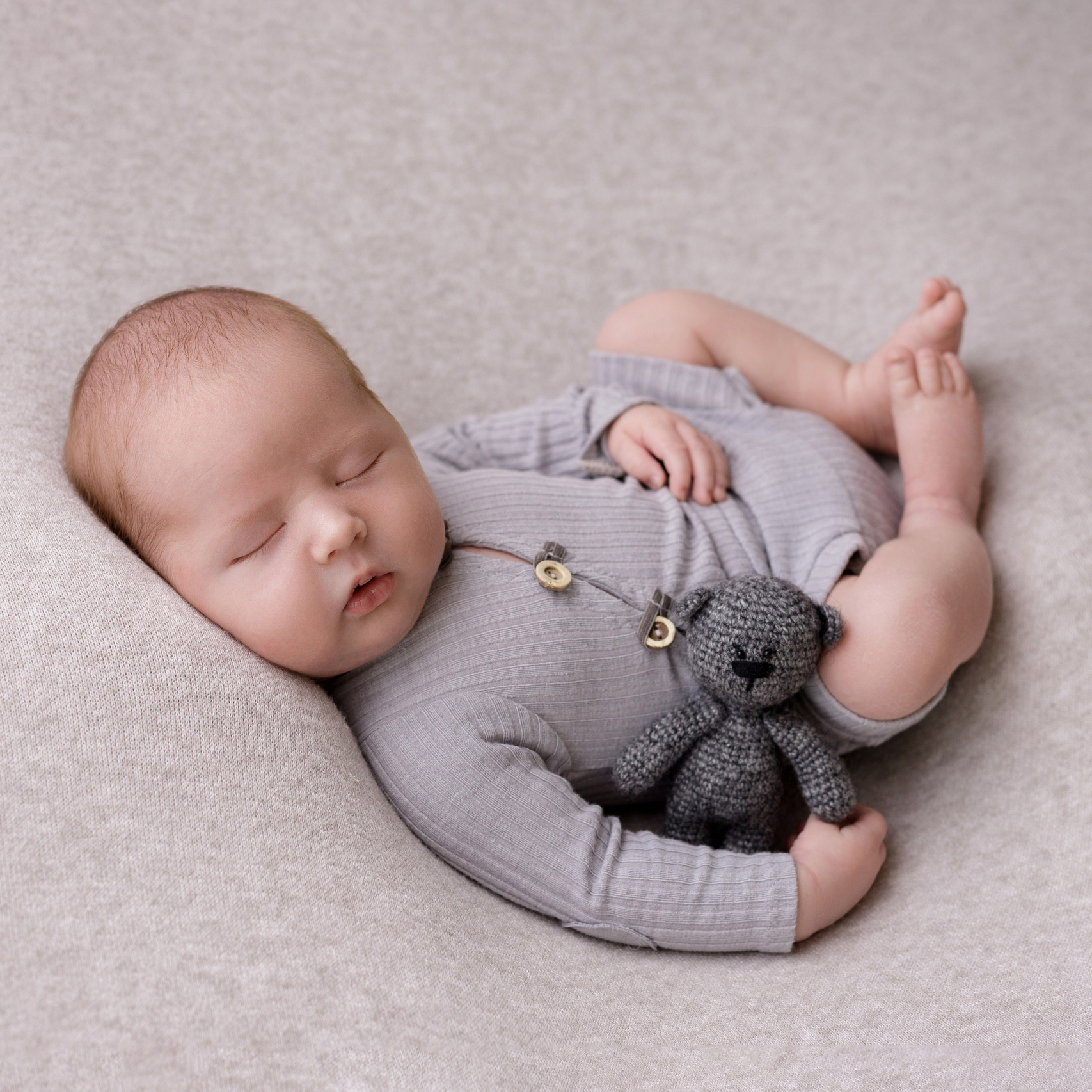 Услуги. Фотограф новорожденных в Челябинске Юлия Волошина