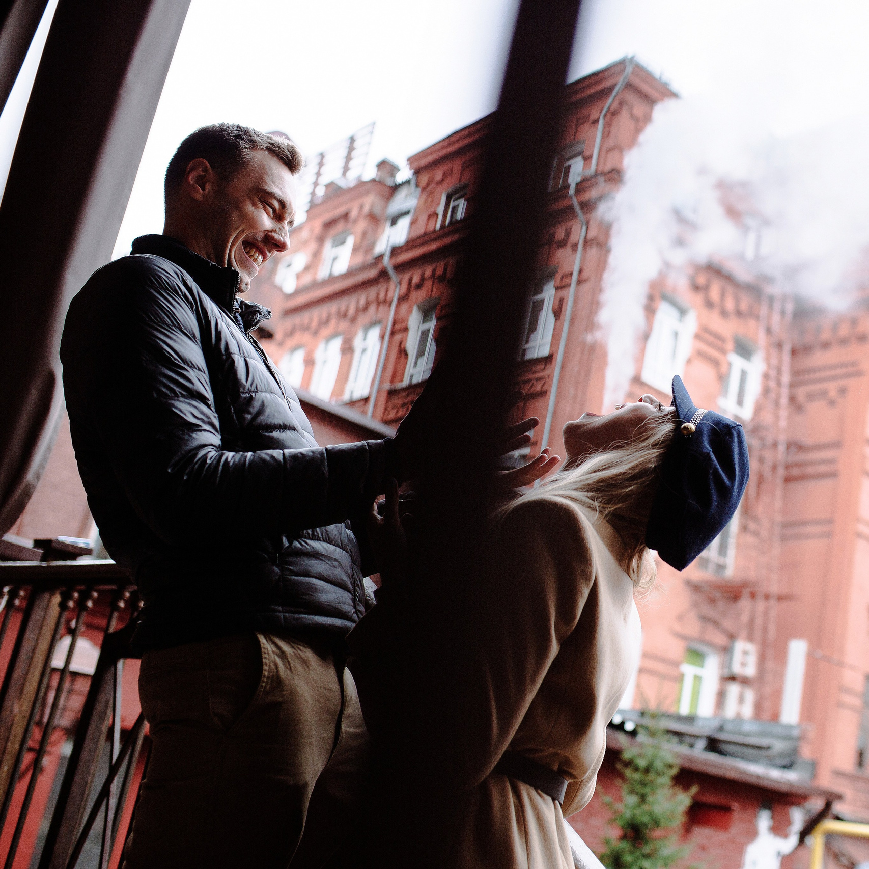 Свадебный фотограф в Москве, заказать профессиональную фотосъёмку — Цены и стоимость услуг фотографа на свадебную фотосессию