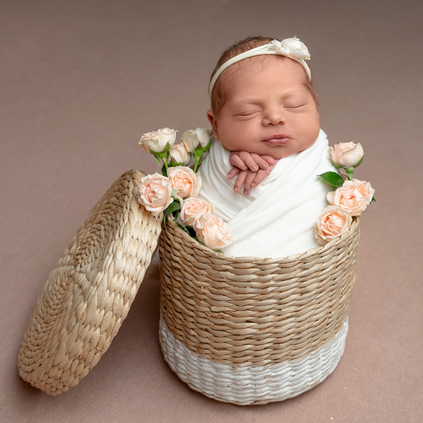 Стоимость фотосессии. Детская выездная фотостудия. Фотограф новорождённых newborn, годовасие