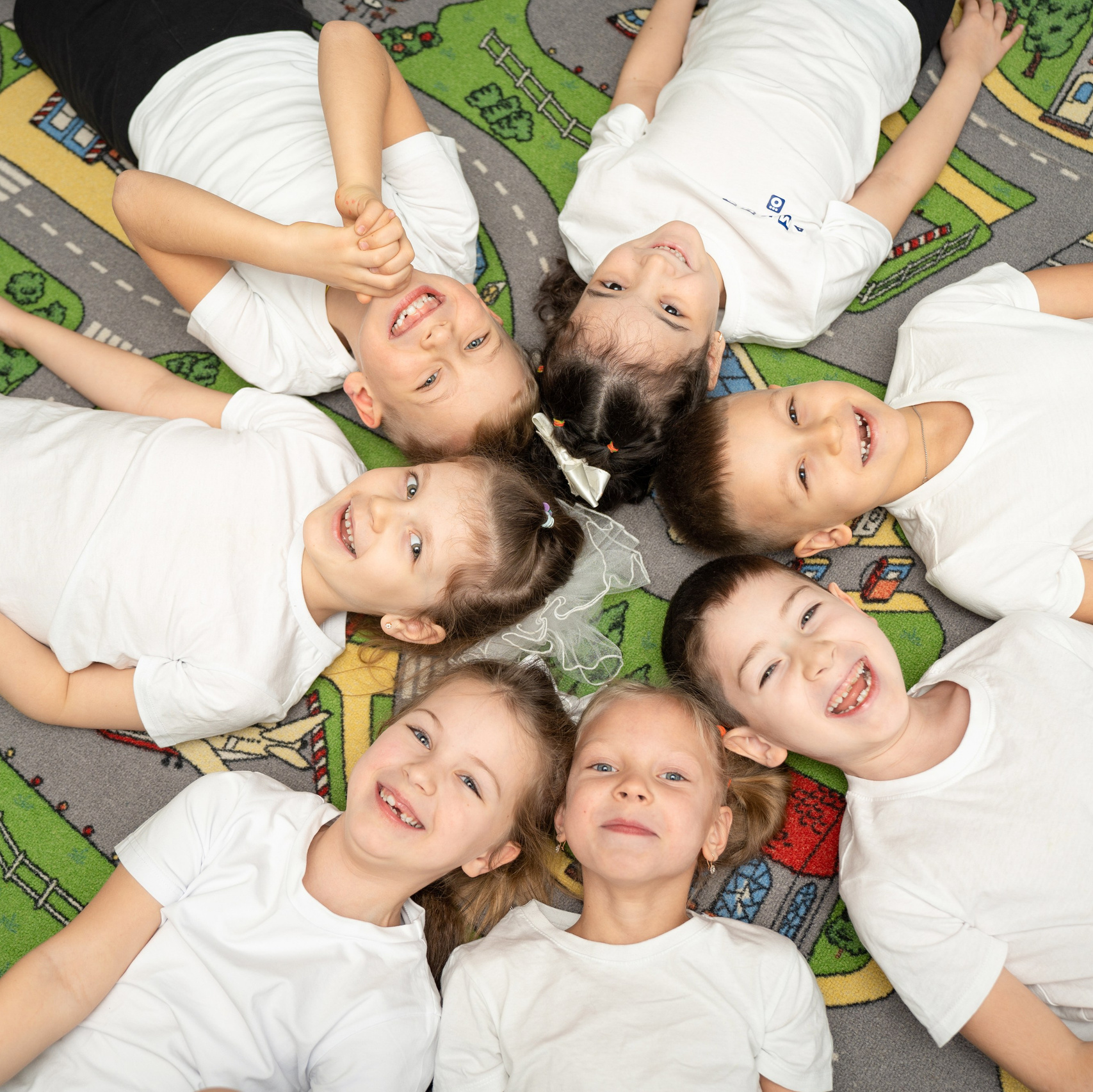 Выпускные альбомы. Фотограф Мария Ковкова