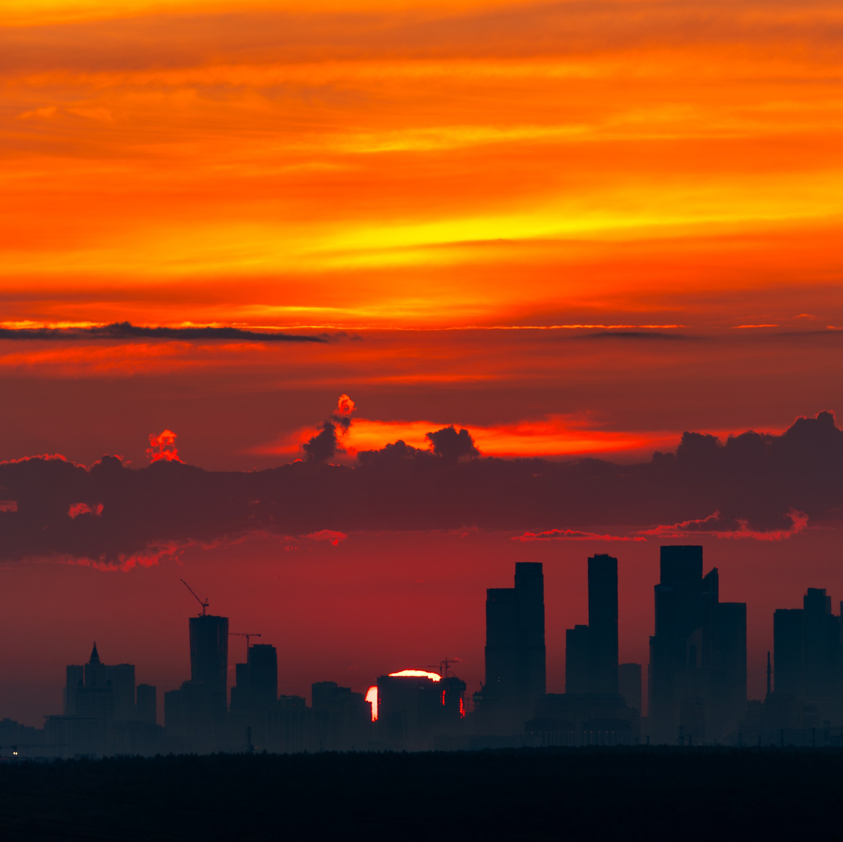 Рассвет над Москва Сити