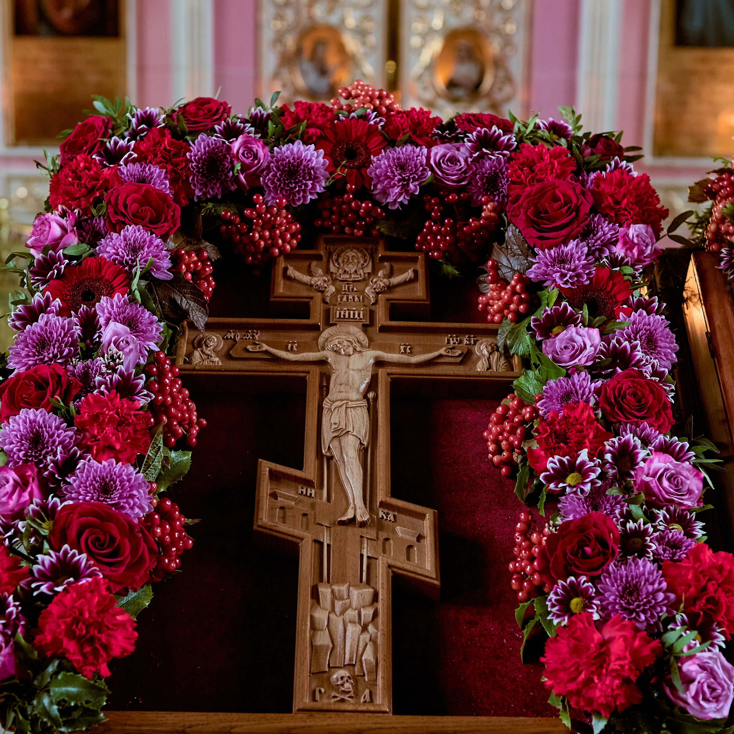 Фото в храме в праздничные дни