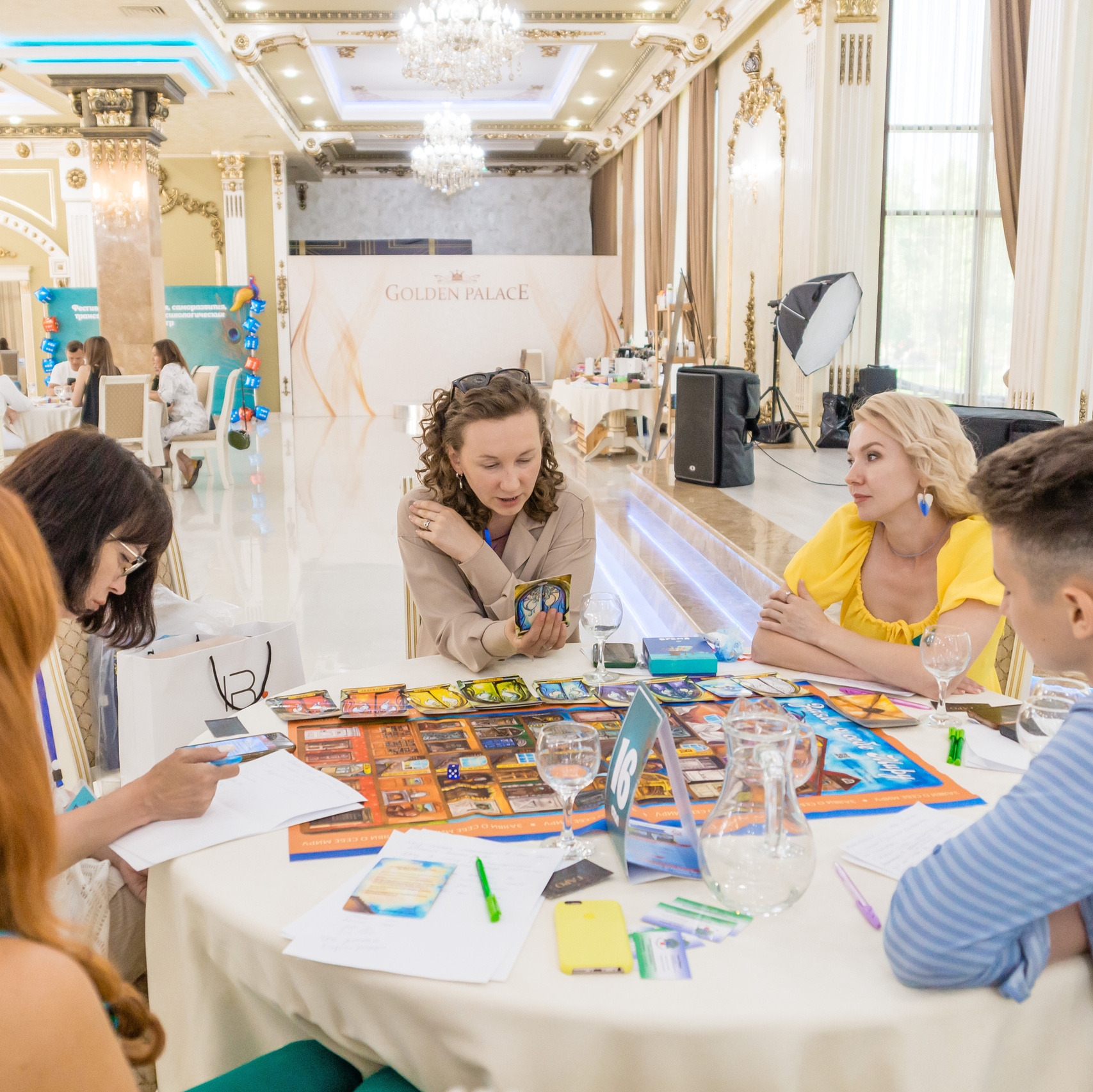 Трансформационные игры. Арт-терапевт онлайн