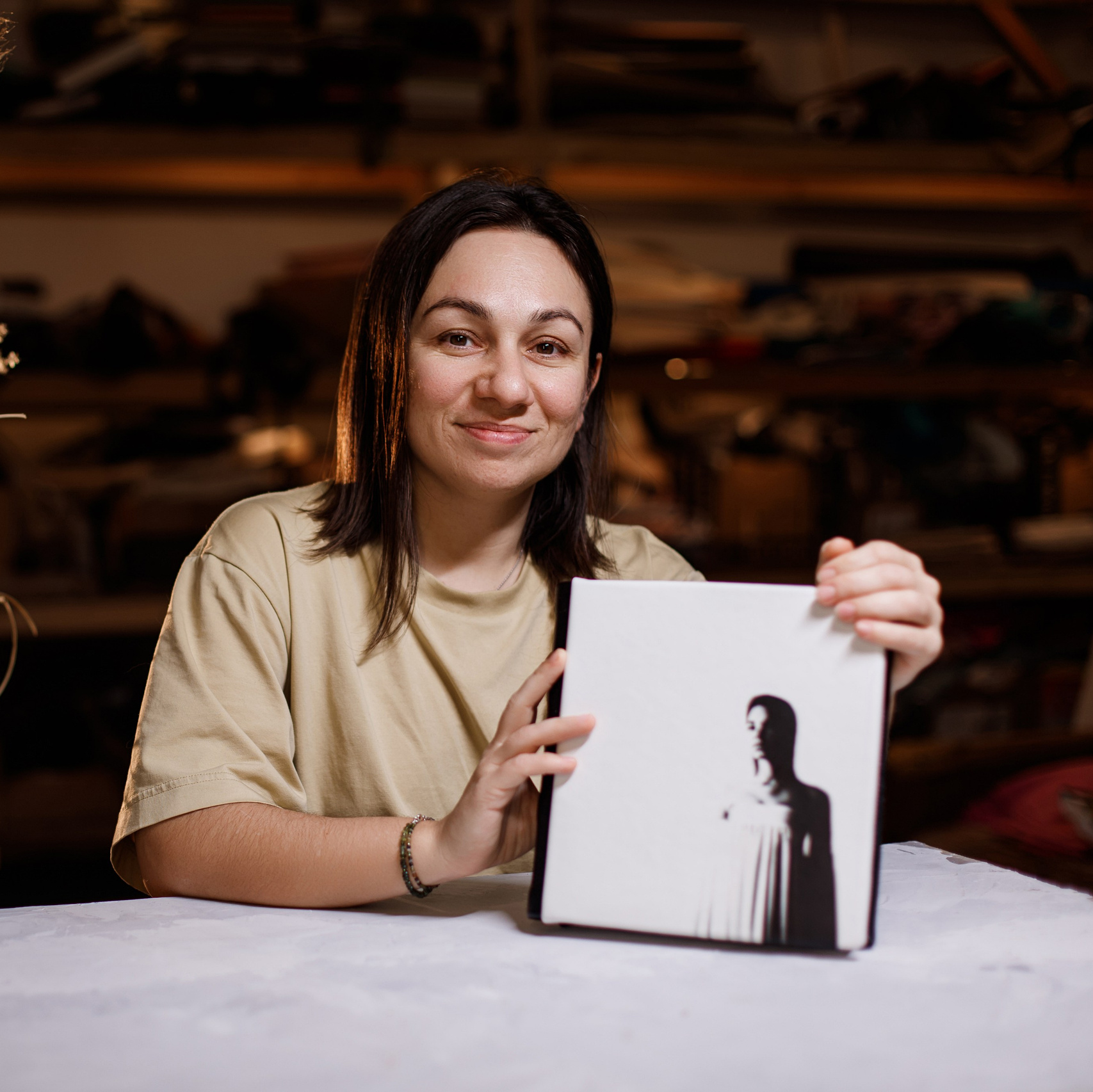 Контакты, что бы с нами связаться. SkorikBooks — Мастерская премиальных фотокниг ручной работы