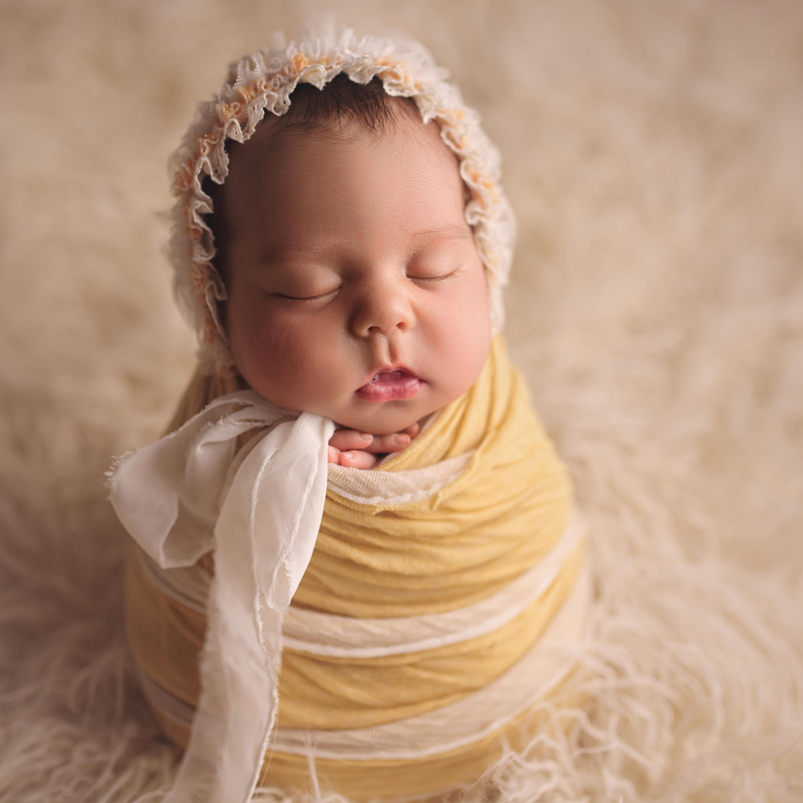 Фотосессия новорожденных в Ижевске. Фотограф новорожденных и беременности в Ижевске Светлана Рожкова