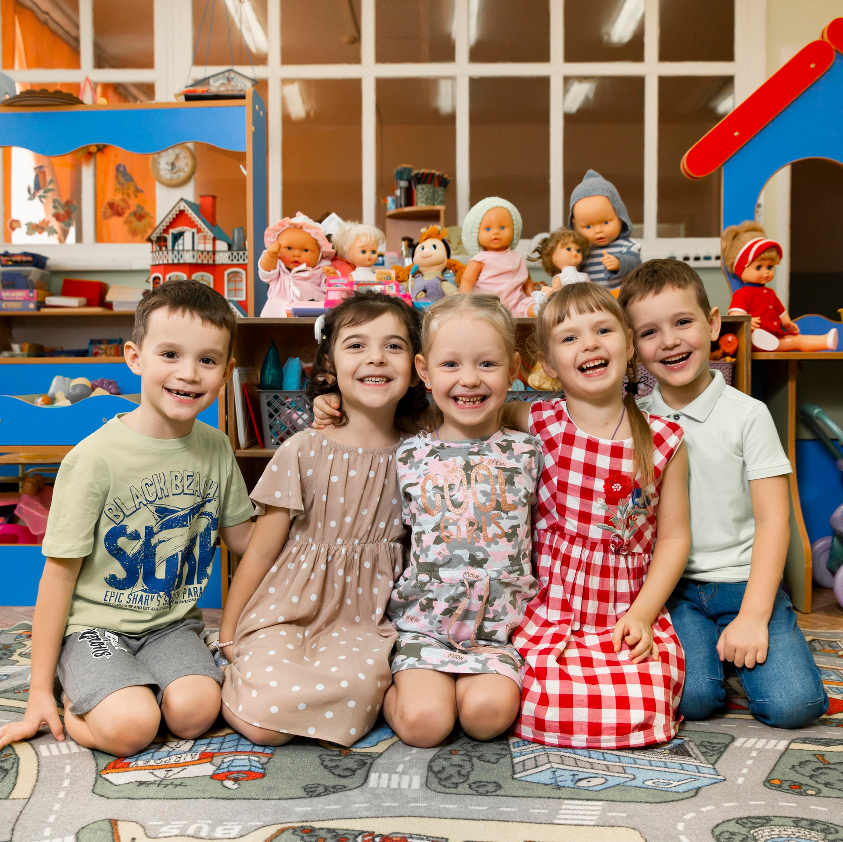 Детский сад. Mybooks-nv.ru Выпускные альбомы в Нижневартовске