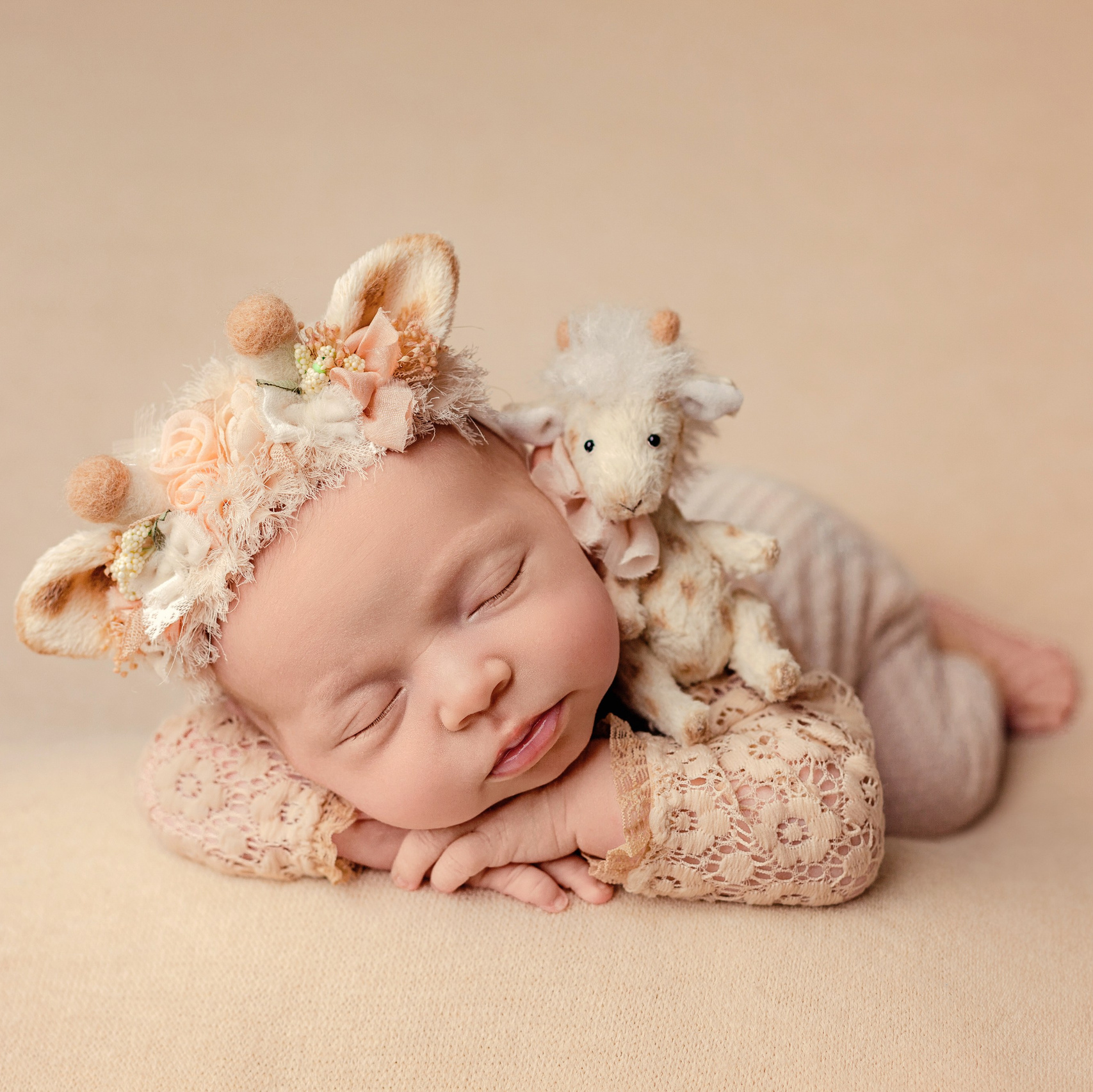 Услуги. Фотограф новорожденных newborn ньюборн в Москве