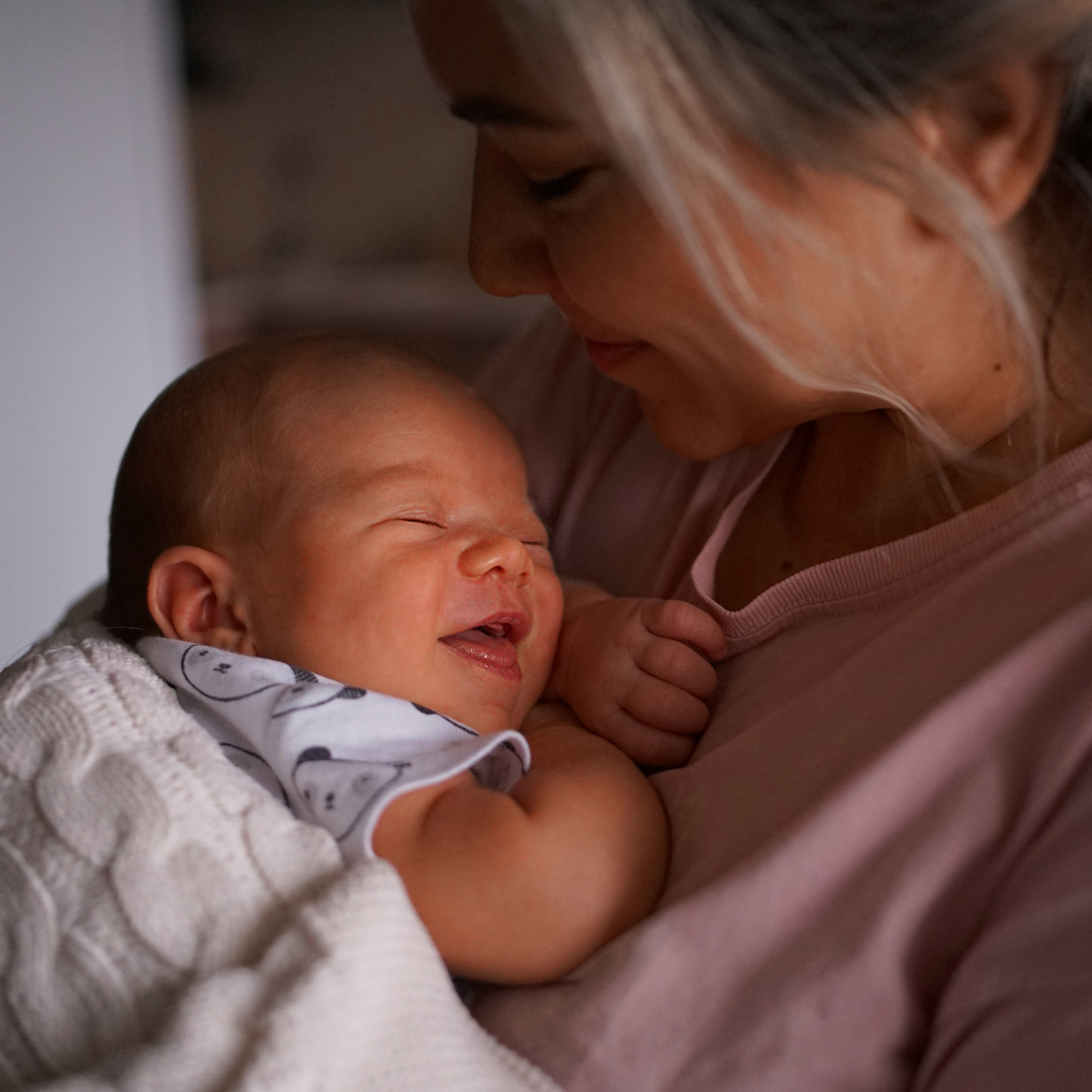 семейная фотосессия Барнаул, семейная фотосессия в Барнауле, Барнаул семейный фотограф, семейное фото Барнаул, Барнаул семья, семья фото барнаул, домашняя фотосессия Барнаул, домашний фотограф Барнаул, Барнаул фотосессия дома, семейная фотограф Барнаул, семейный фотограф Барнаул