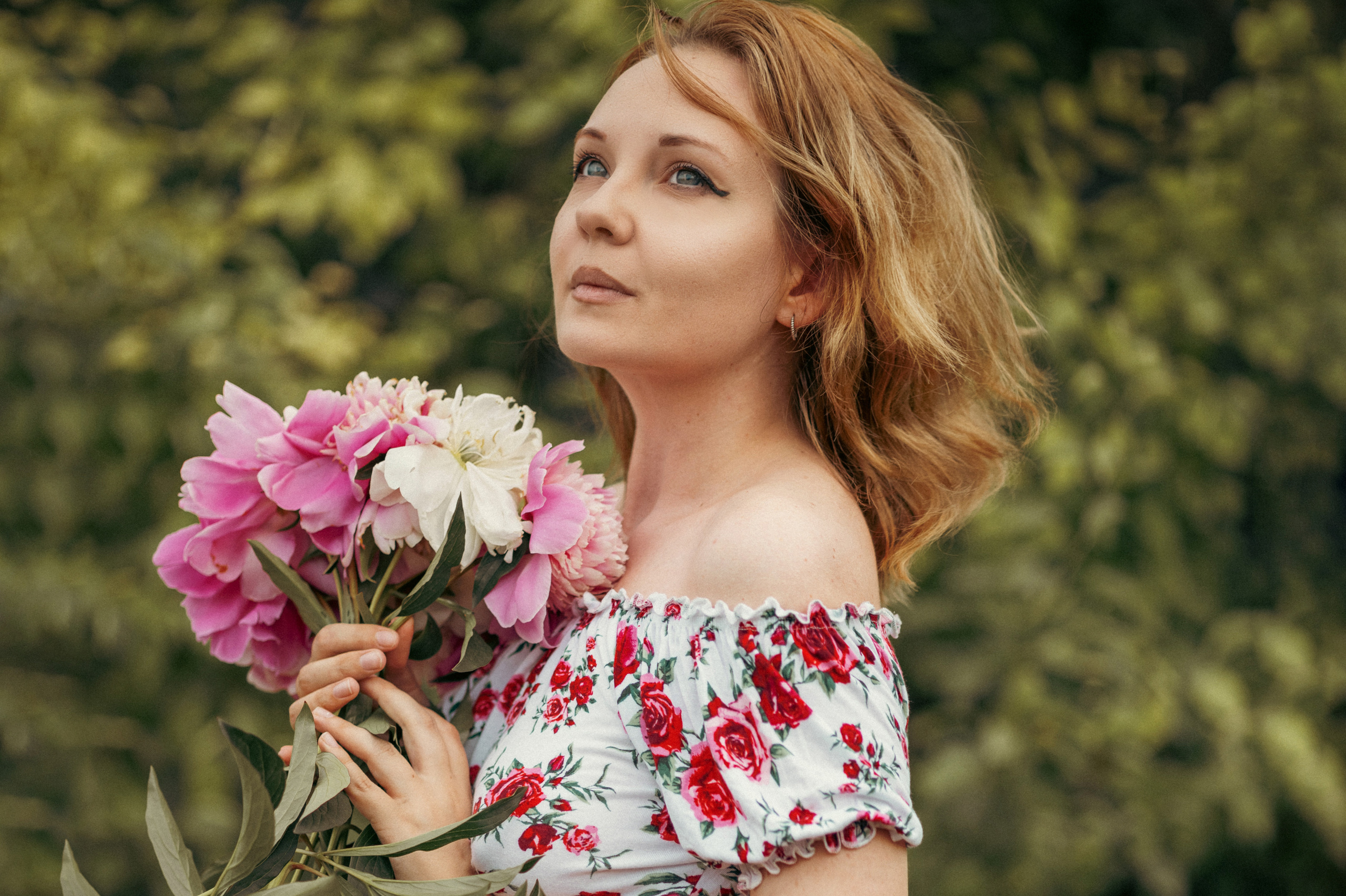 Контакты. Женские, десткие, мужские, семейные портреты в Казахстане