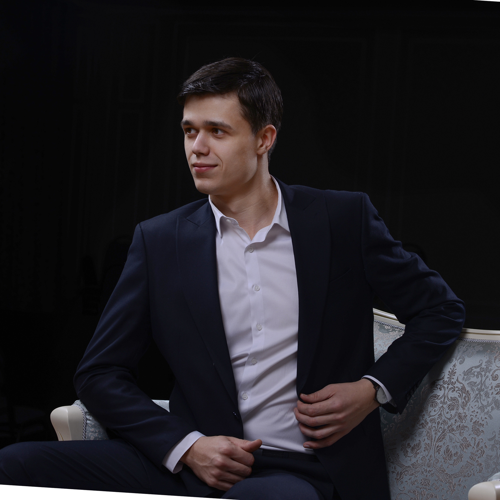 Контакты. Выпускные альбомы в Кургане, Твой альбом, Книга