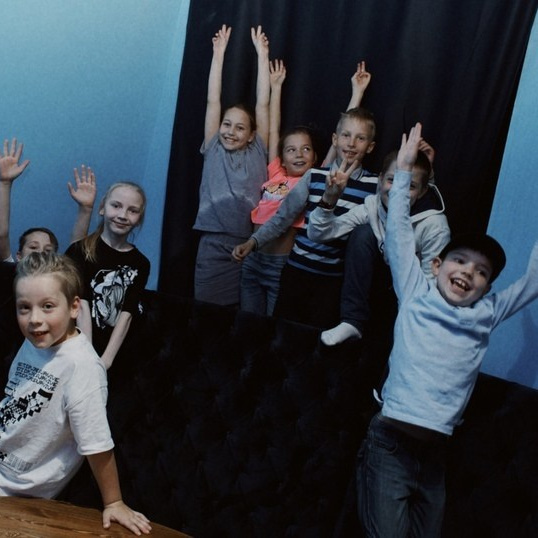 Шоу-программы. Аренда лофта в СПб для мероприятий