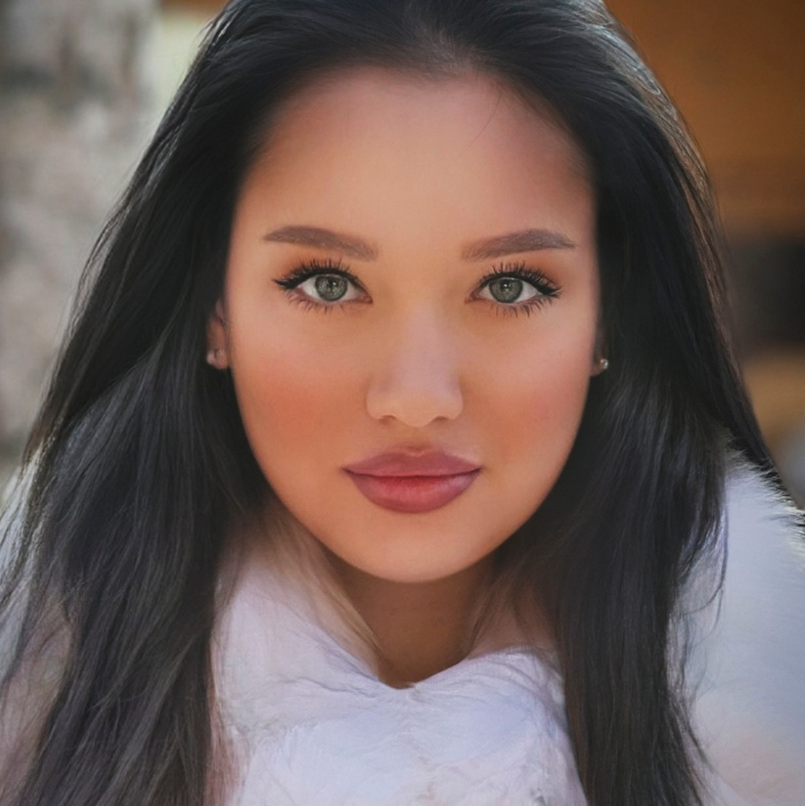 CONTACTS. Evgeniia Mikheeva — International visual artist