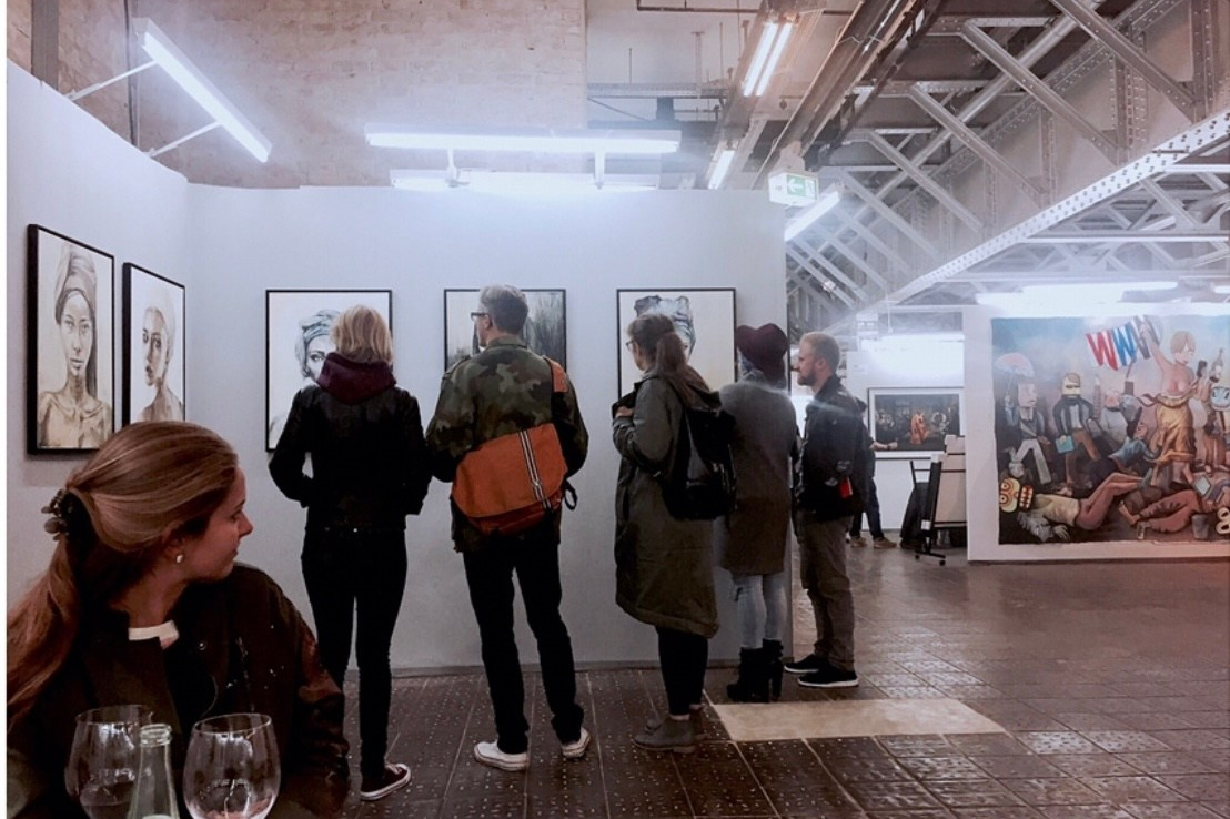 About me. Portrait Artist and Illustrator Alevtina Golovin