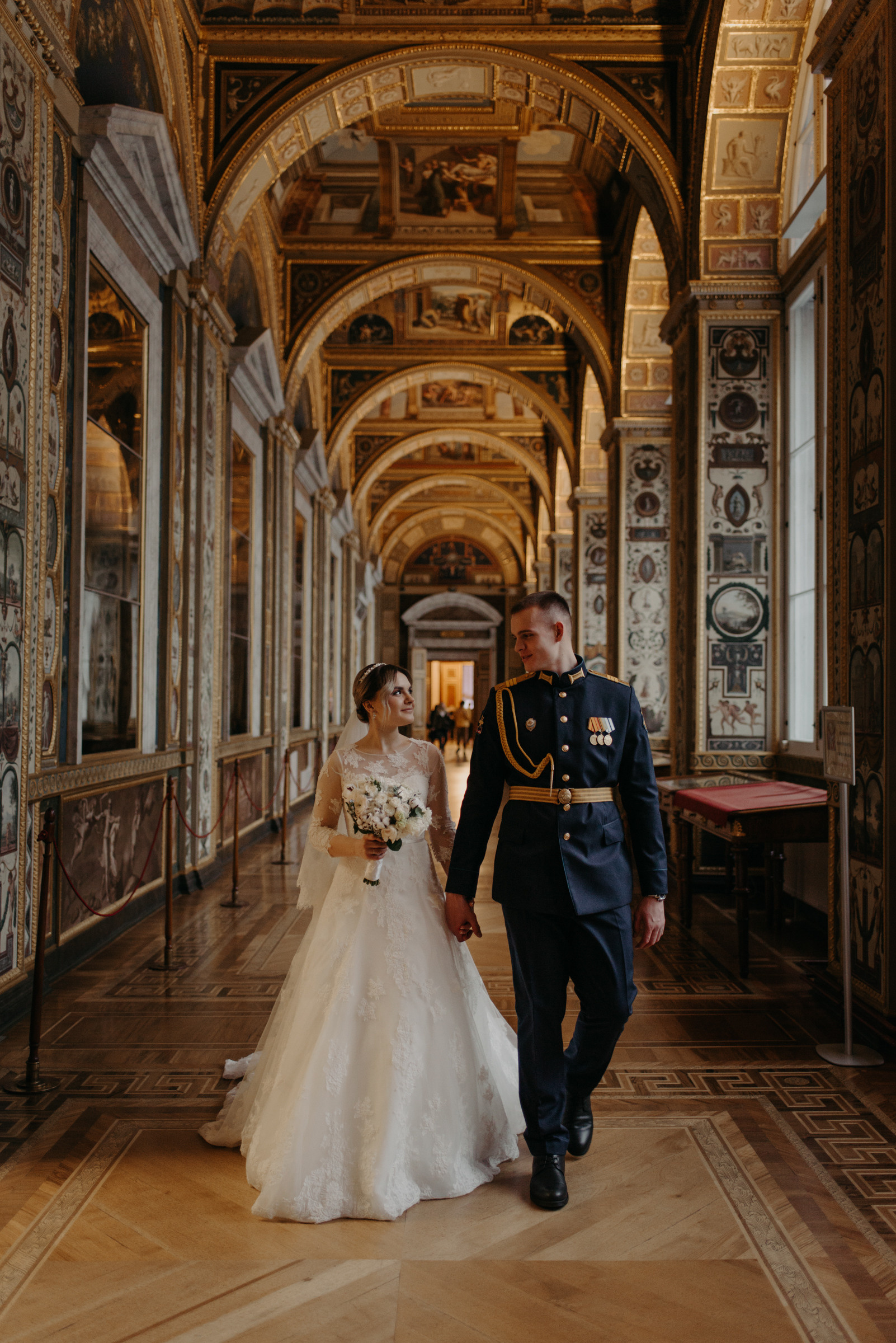 свадебная фотосессия в Эрмитаже