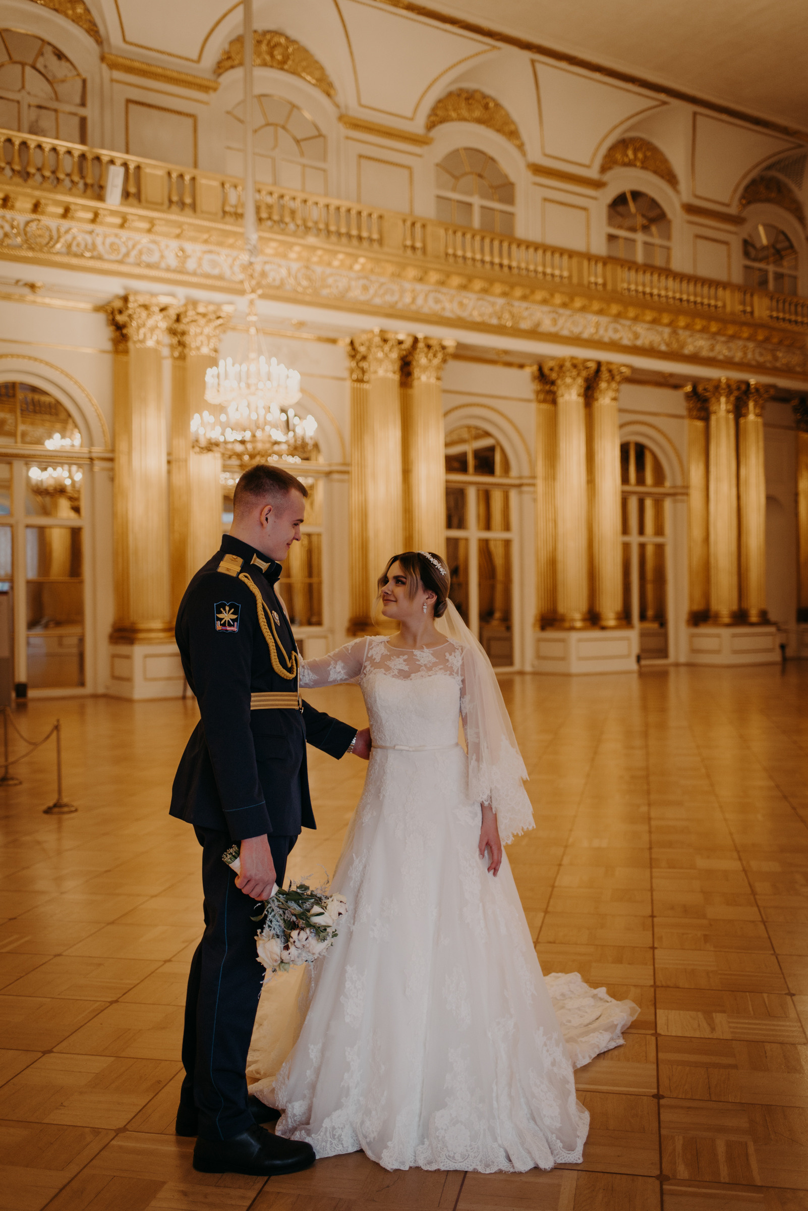 свадебная фотосессия в Эрмитаже