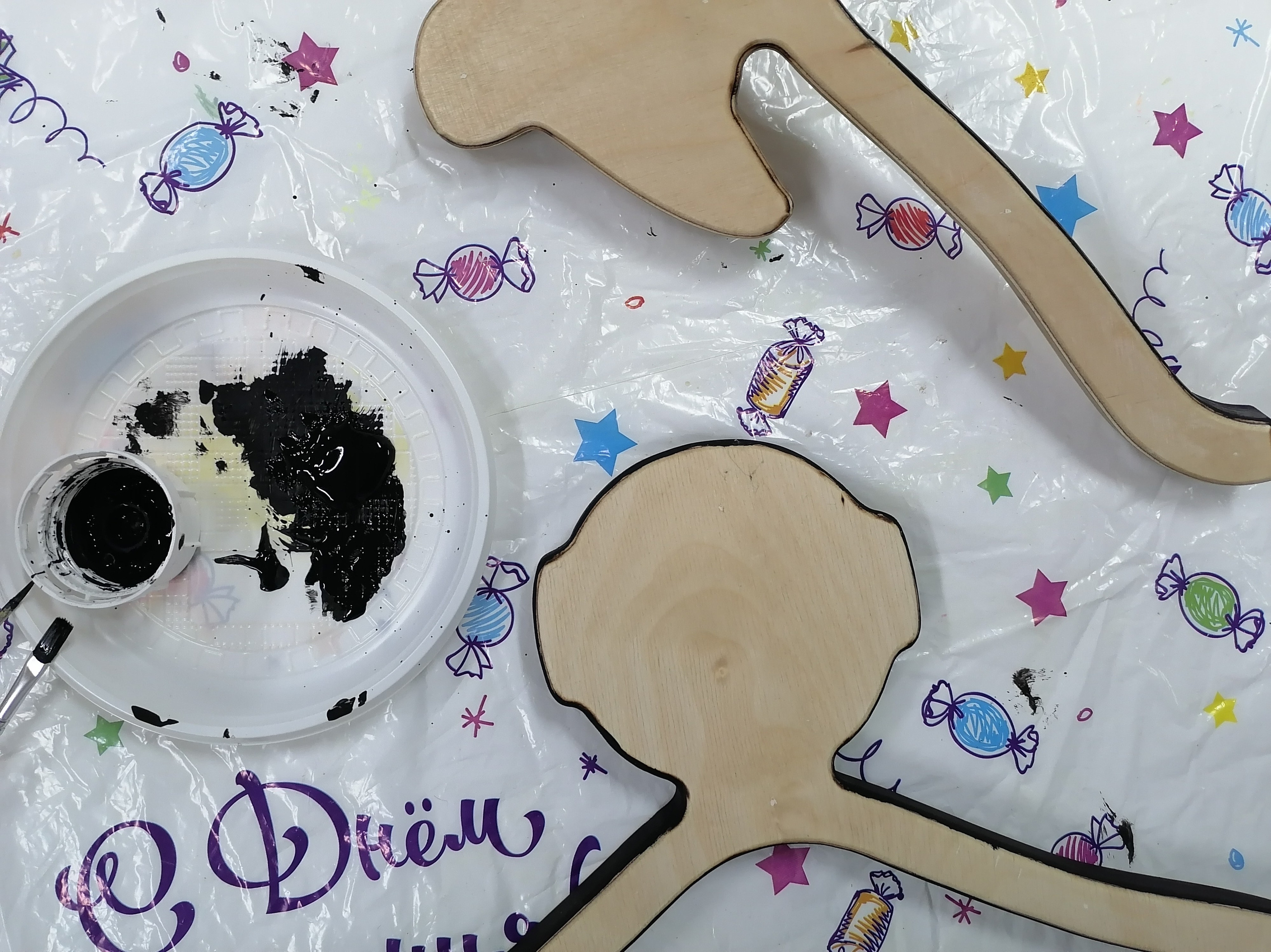 Манекены и Плечики. Художник Рыбак Николай