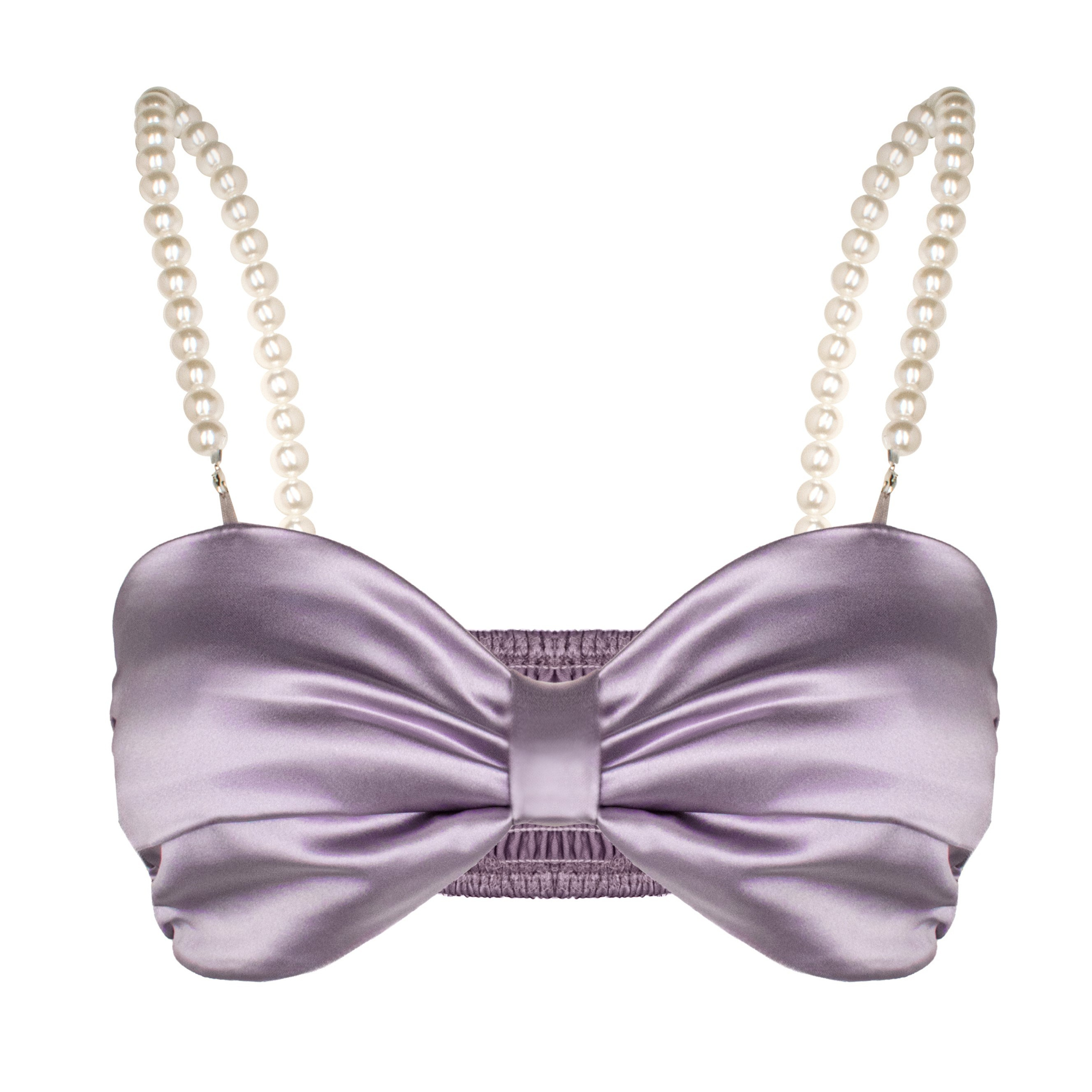 Лавандовый топ с жемчугом на невидимом манекене на белом фоне