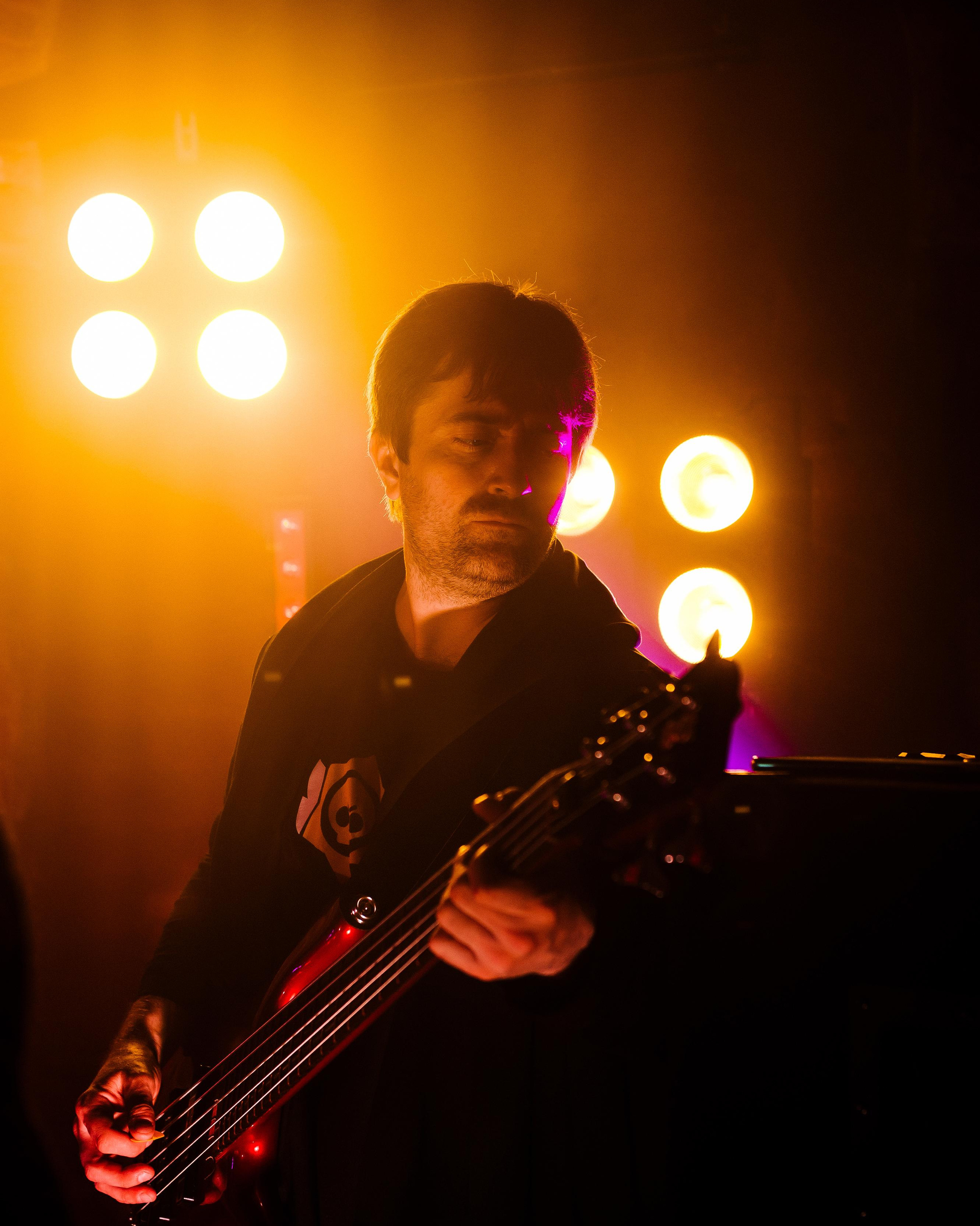 Milestone — Live in The Local Pub. Репортажный и свадебный фотограф в Курске Борис Захарчук