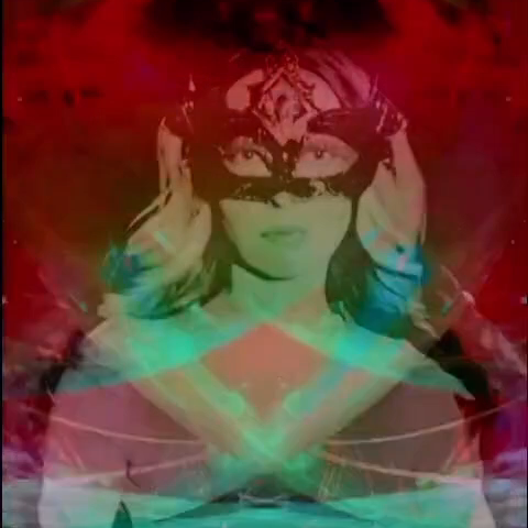 Gary Thomson. Yulia Yurchevskaya | Art Director & Visual Visionary