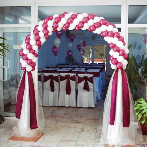 Свадебная арка из воздушных шаров. Студия праздничного декора
