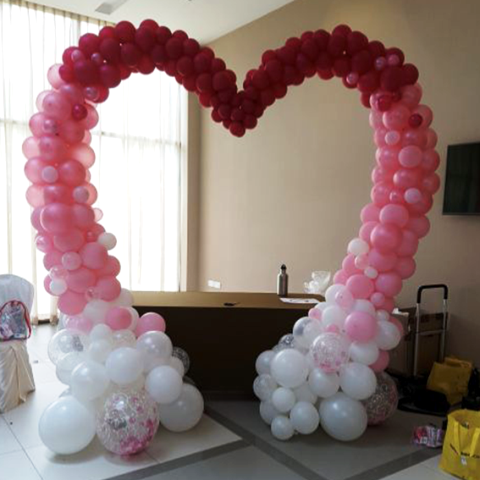 Свадебная арка из воздушных шаров. Студия праздничного декора