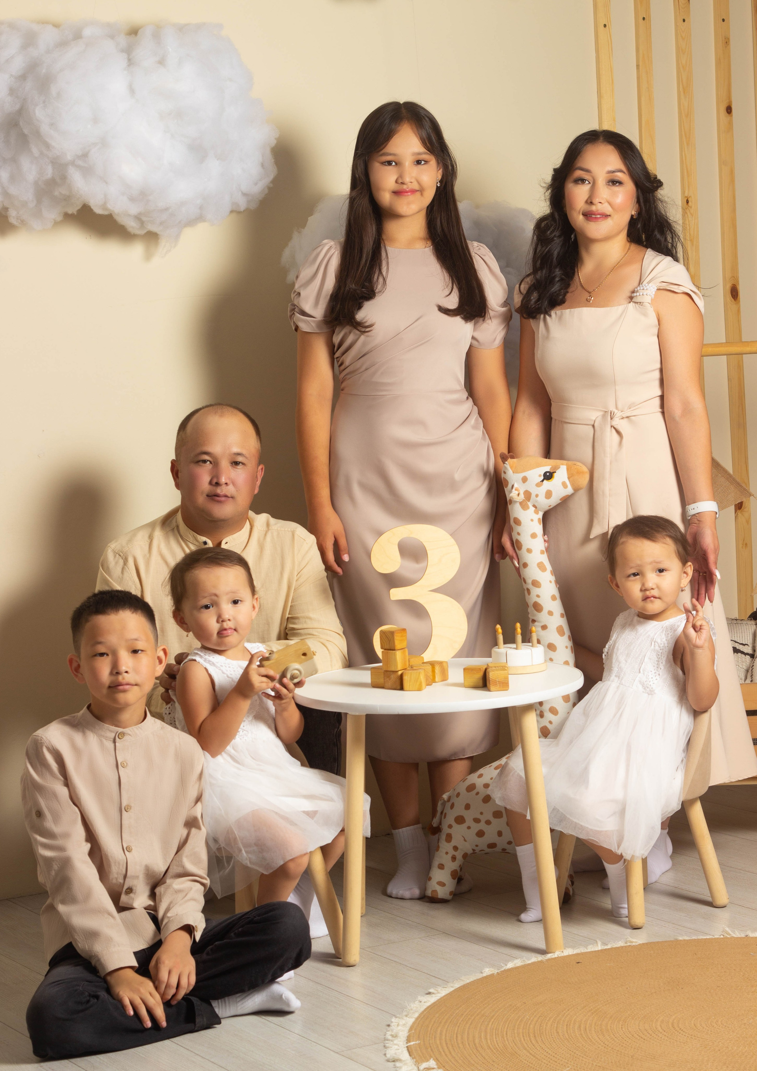 Услуги. Семейный фотограф Кызыл Олчей Ензак