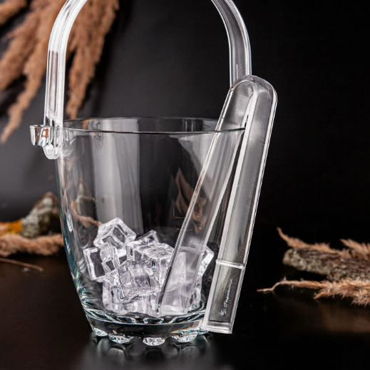 Меню на локации. Izmailov loft