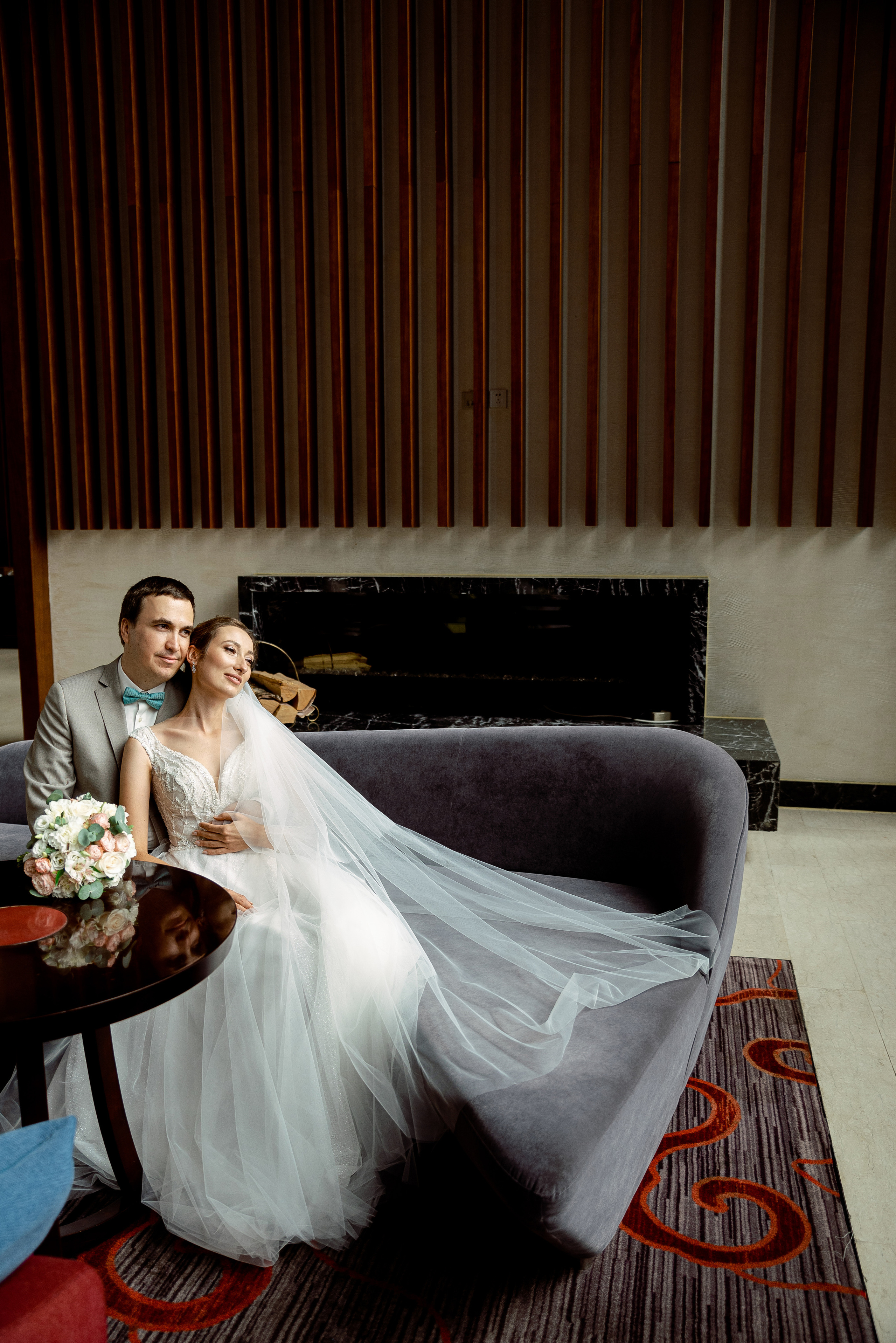 Топ локаций Минска для свадебной прогулки в дождь. Свадебный и портретный фотограф в Минске Наташа Каракулова