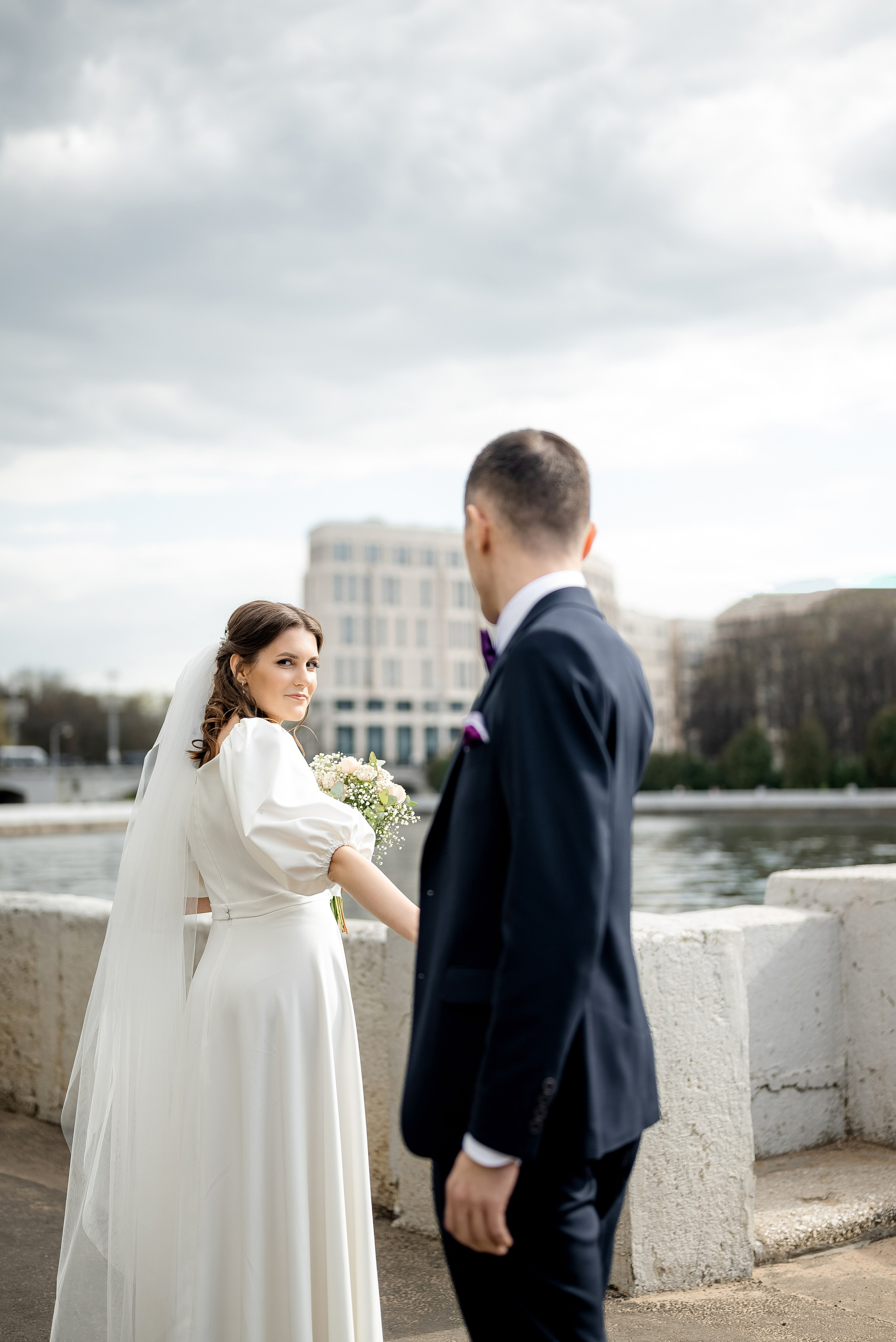 Топ открытых локаций Минска для свадебной прогулки. Свадебный и портретный фотограф в Минске Наташа Каракулова