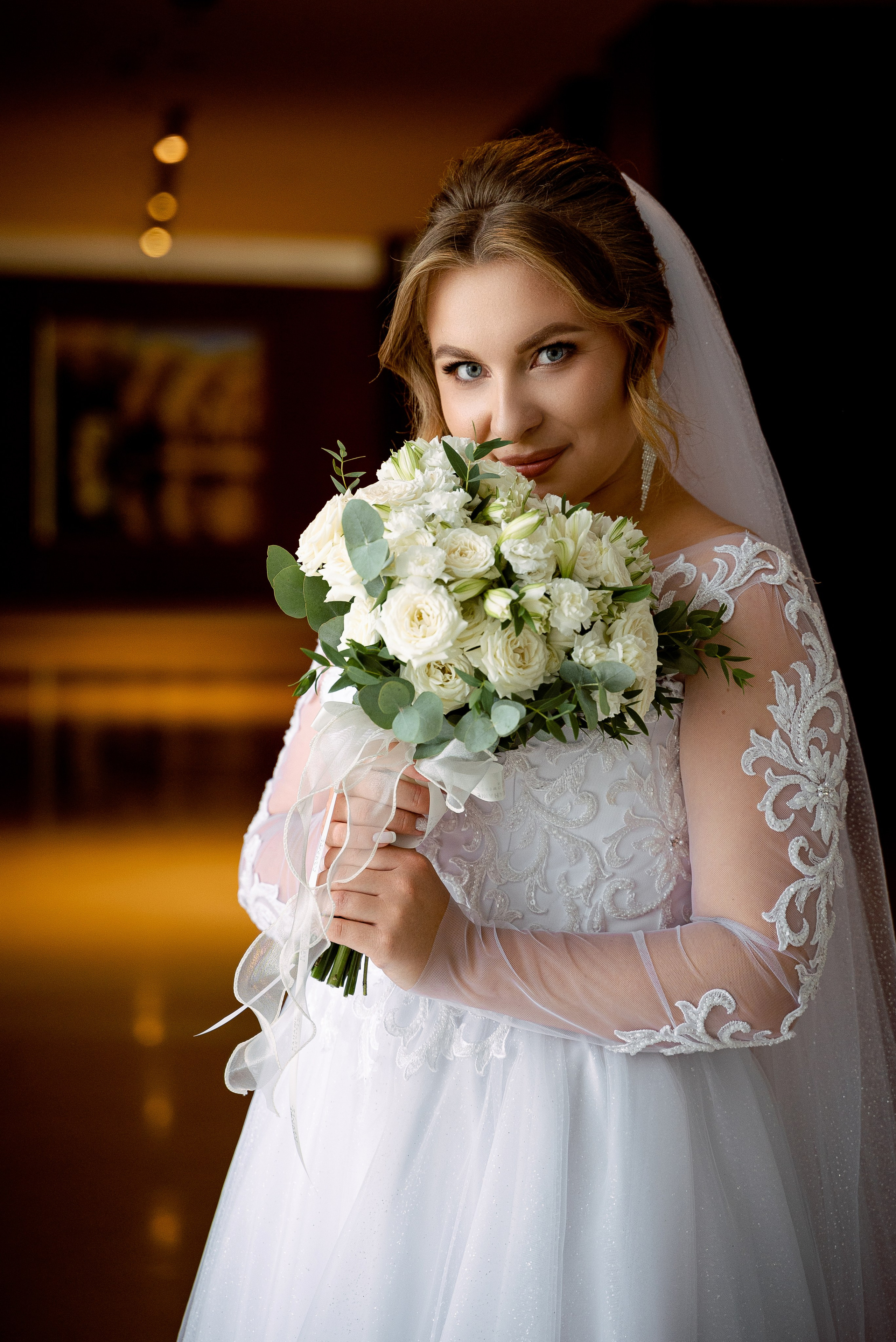 Топ локаций Минска для свадебной прогулки в дождь. Свадебный и портретный фотограф в Минске Наташа Каракулова