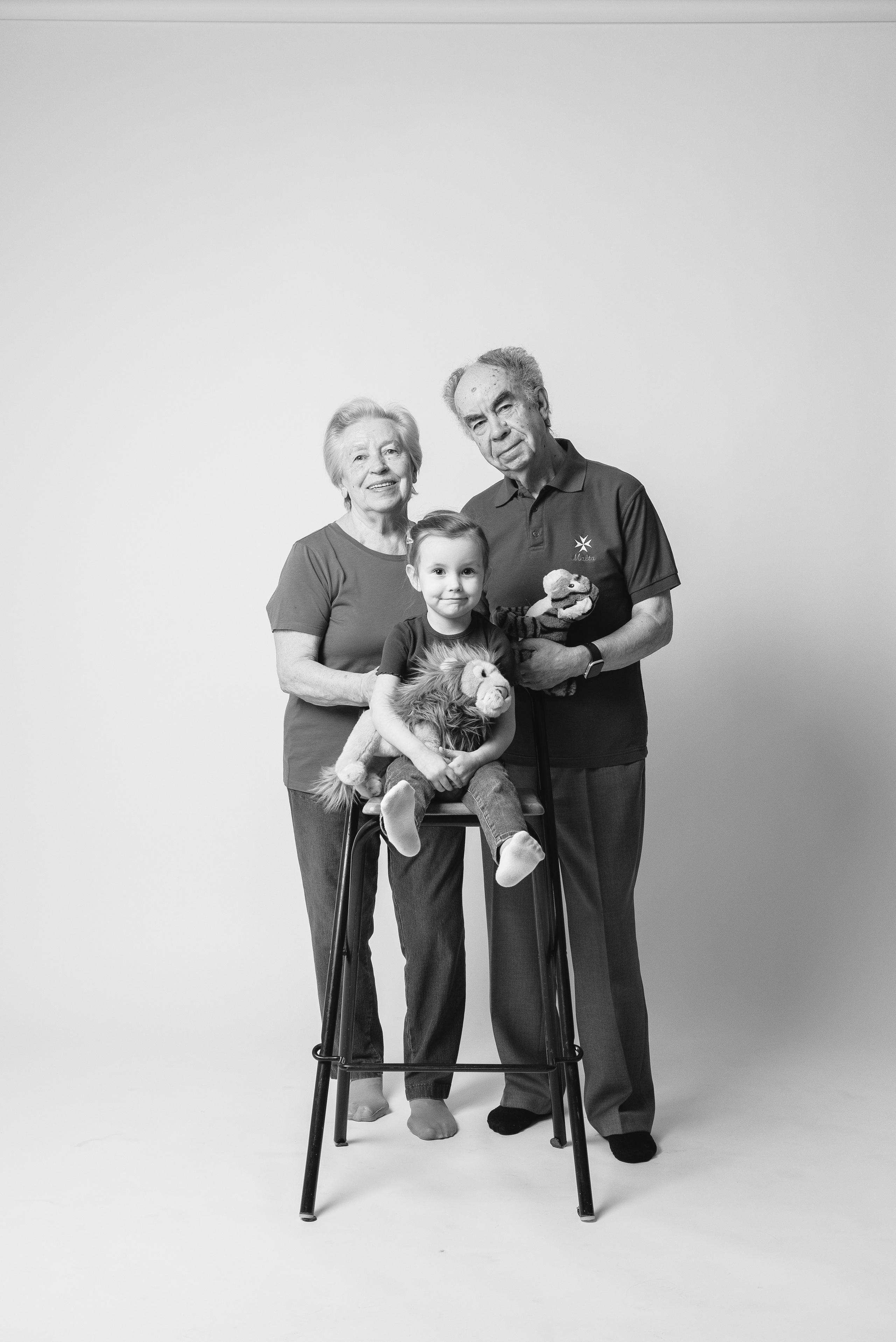 Семейная фотосессия в студии