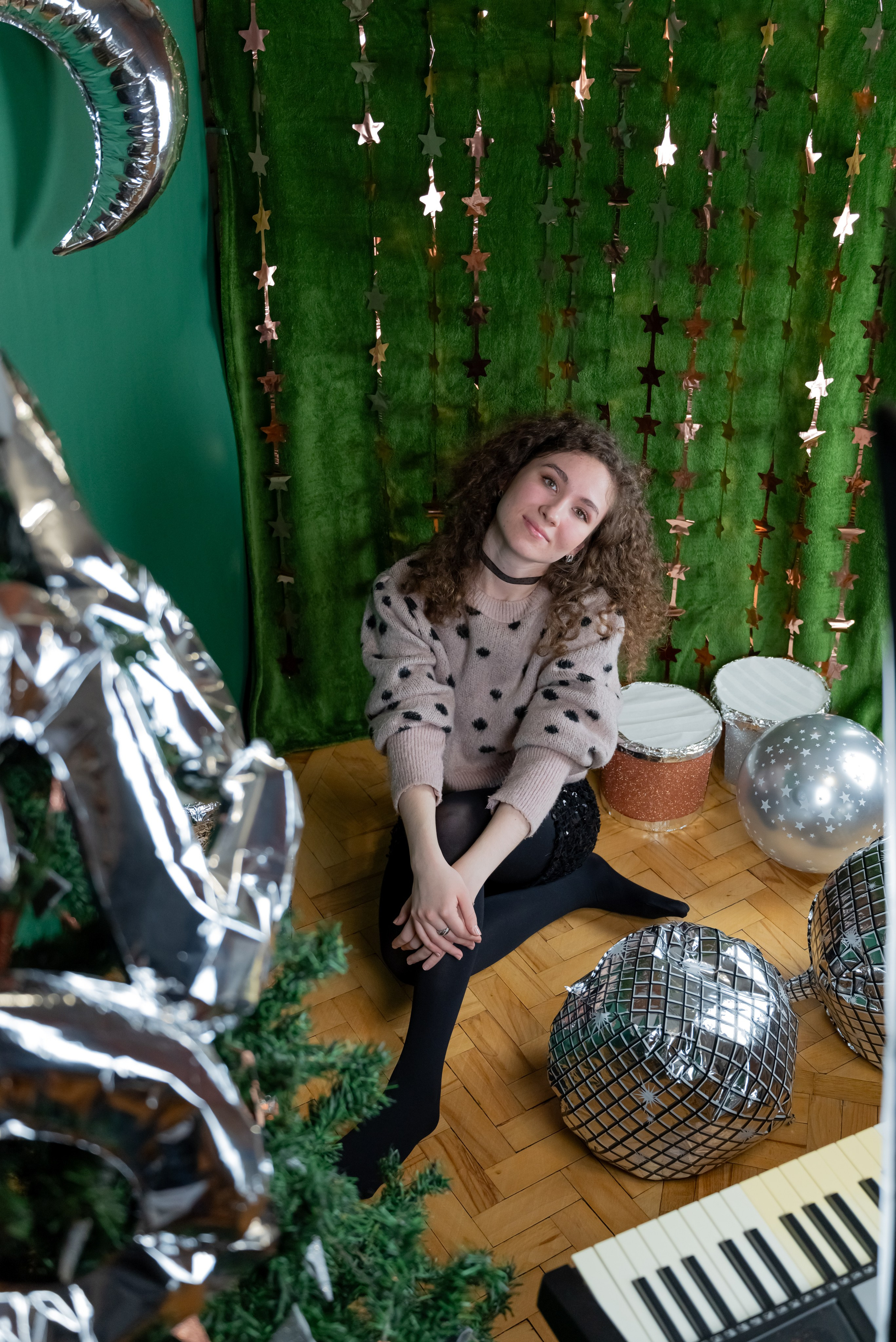 Портрет женщины в уютной домашней студии фотографа в Балашихе.