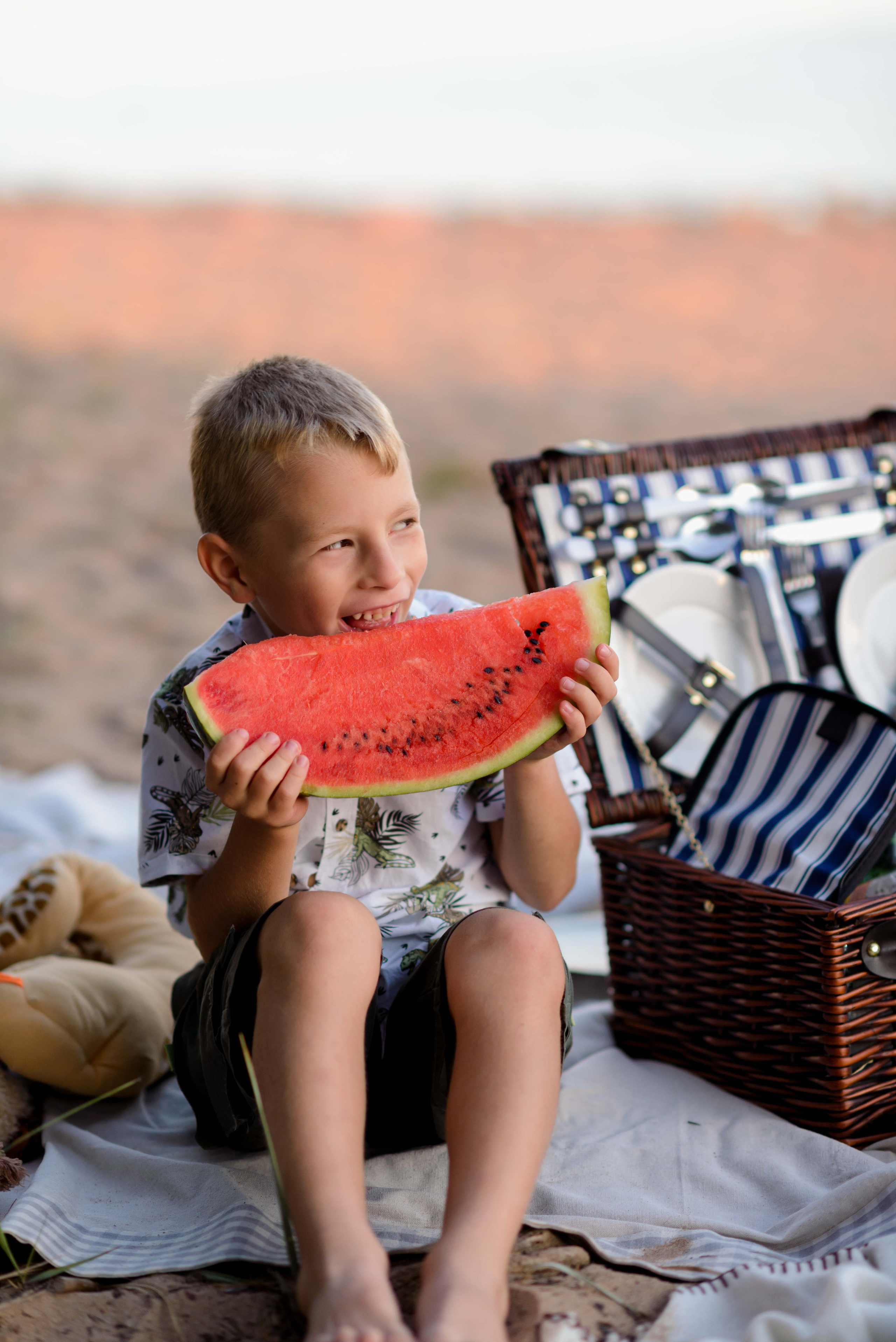 Контакты. Главная