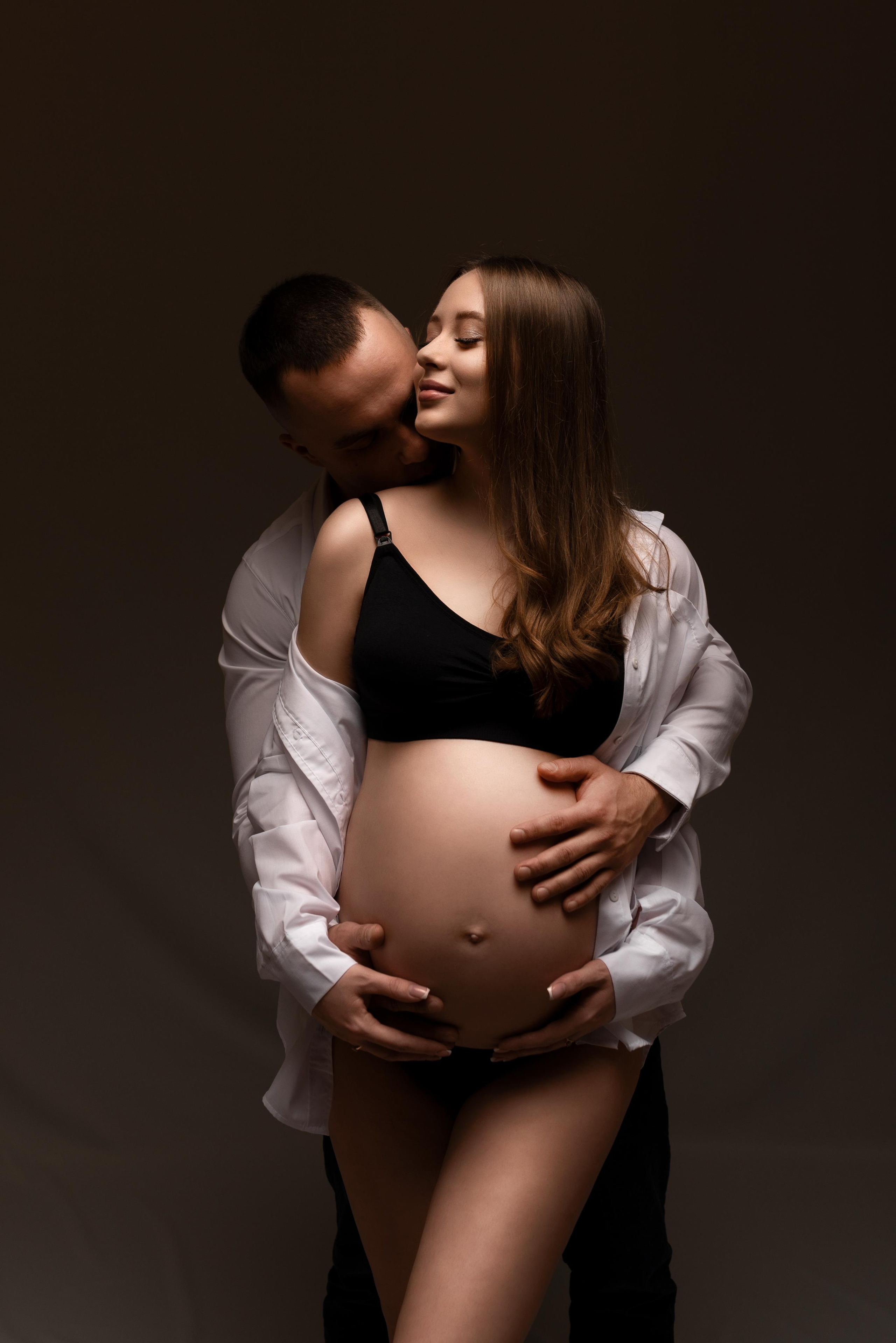 В ожидании. Фотограф новорожденных Березники Пермский край Аня Ремянникова