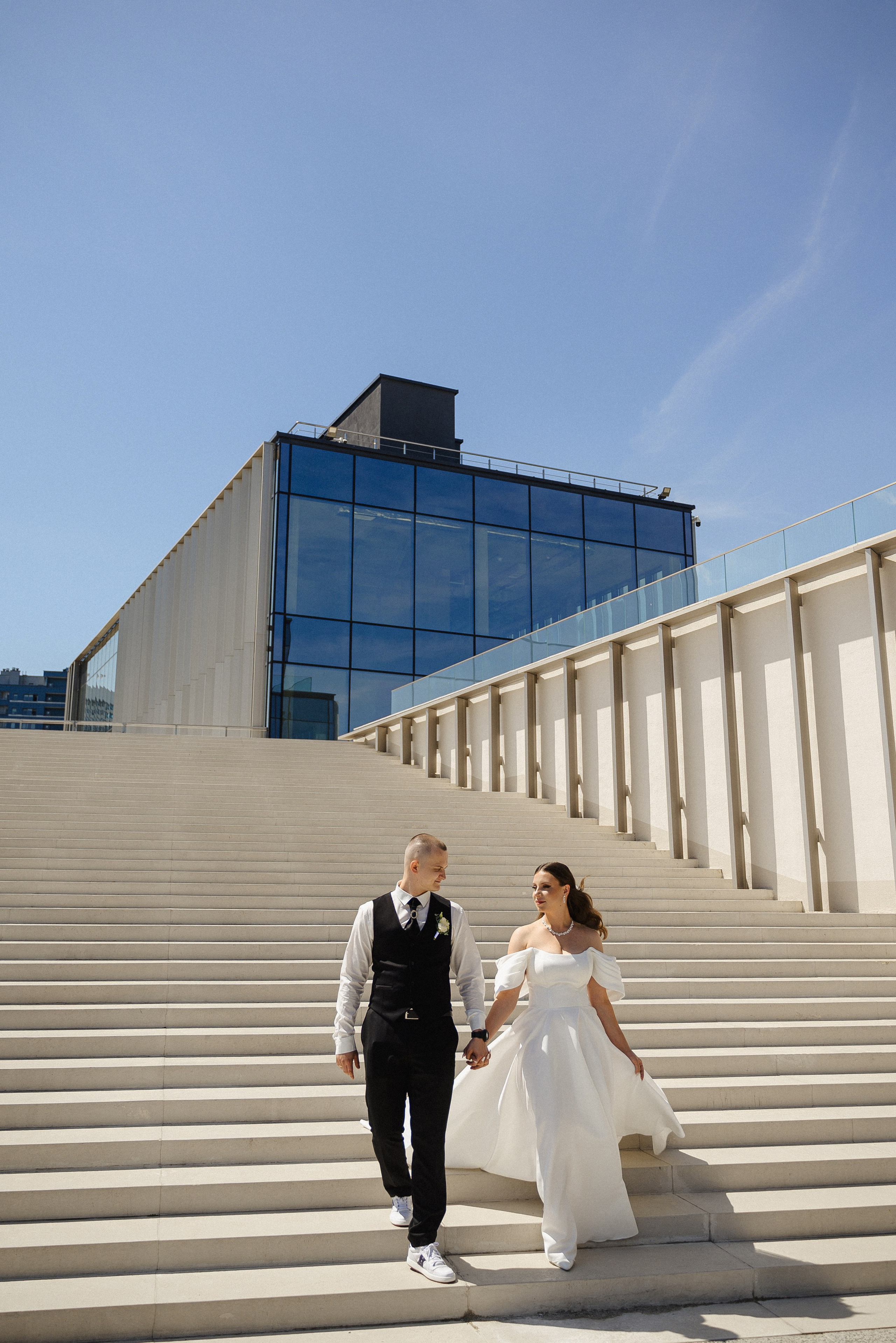 Топ открытых локаций Минска для свадебной прогулки. Свадебный и портретный фотограф в Минске Наташа Каракулова