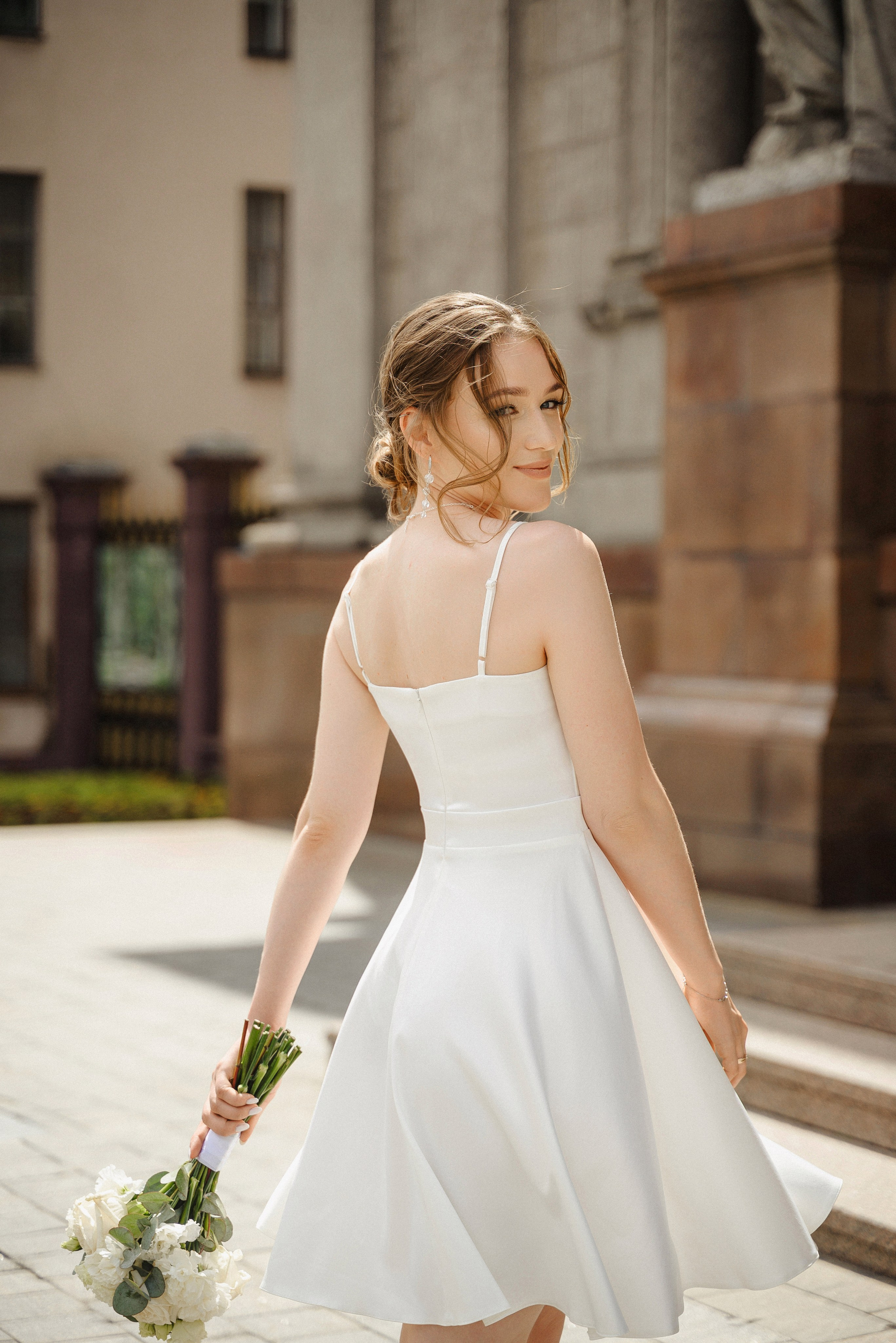 Топ локаций Минска для свадебной прогулки в дождь. Свадебный и портретный фотограф в Минске Наташа Каракулова