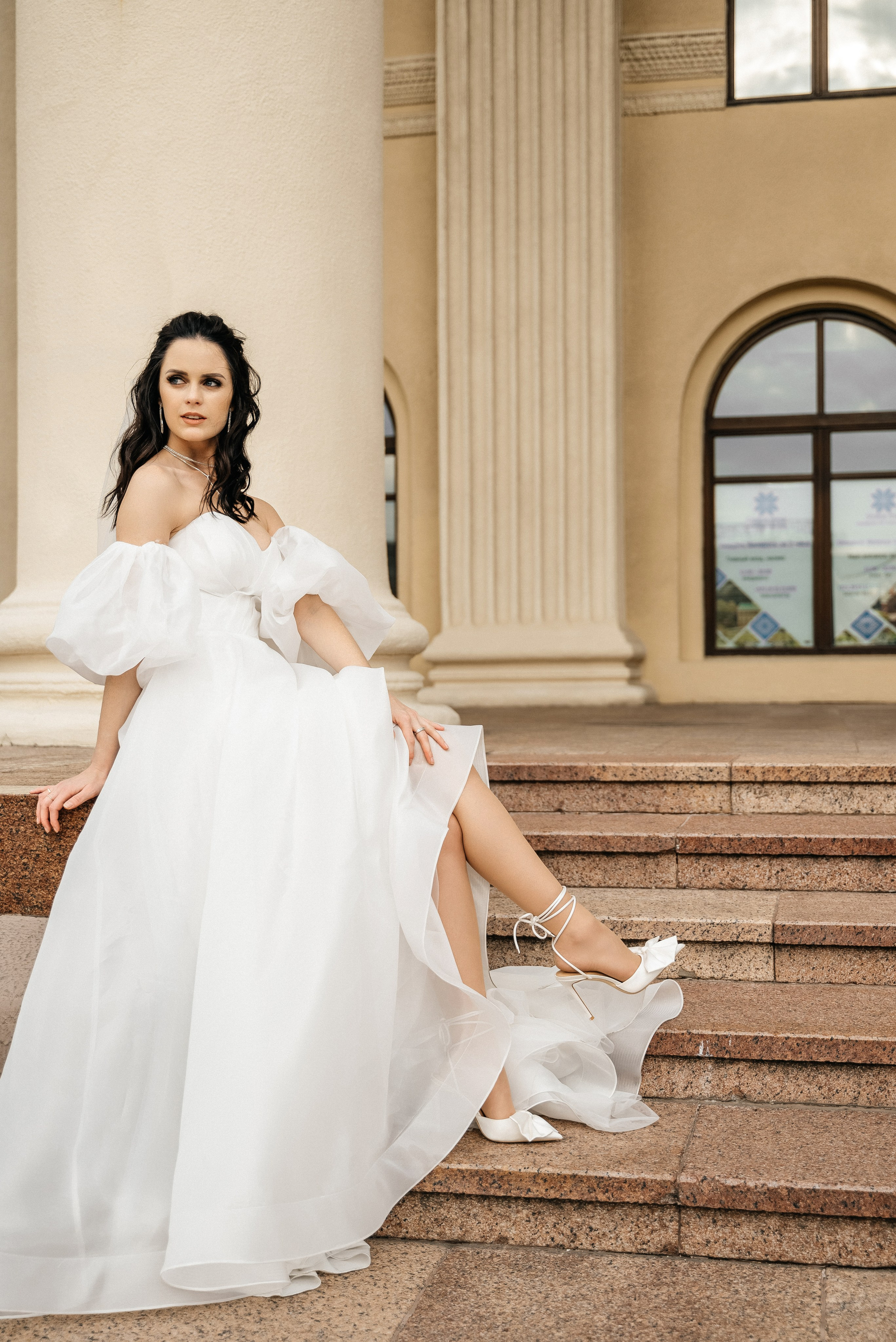 Топ локаций Минска для свадебной прогулки в дождь. Свадебный и портретный фотограф в Минске Наташа Каракулова