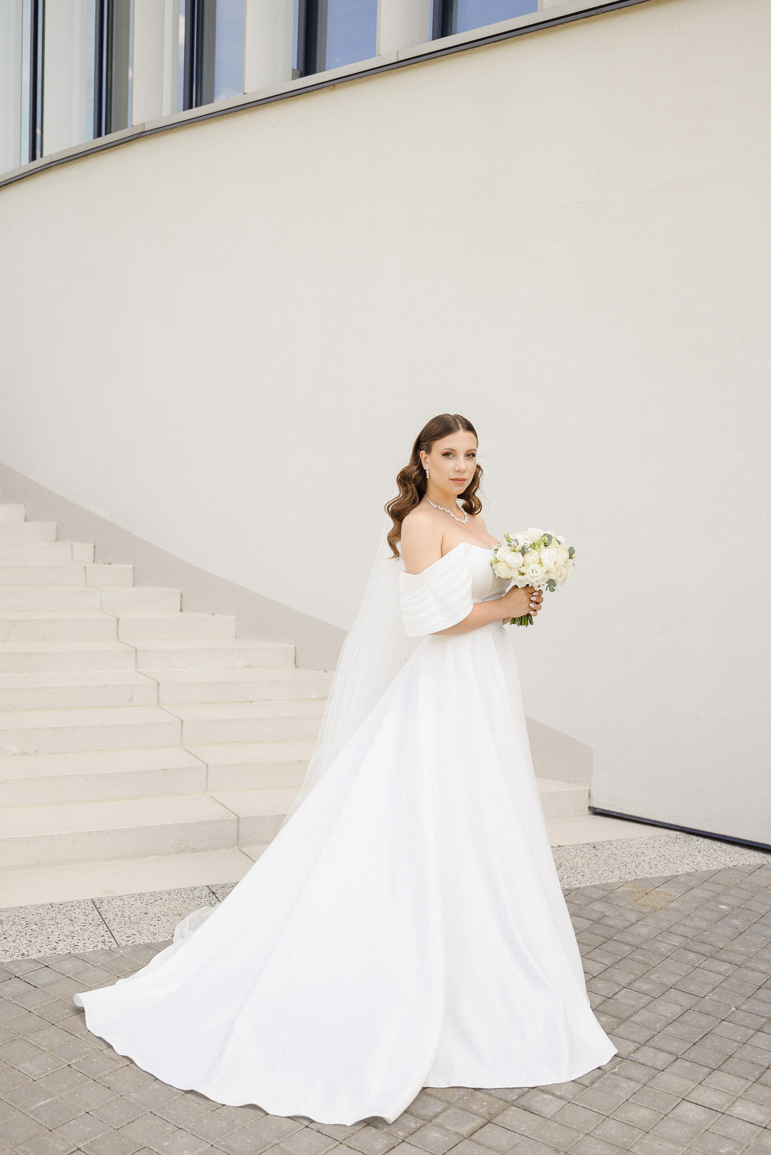 Топ открытых локаций Минска для свадебной прогулки. Свадебный и портретный фотограф в Минске Наташа Каракулова