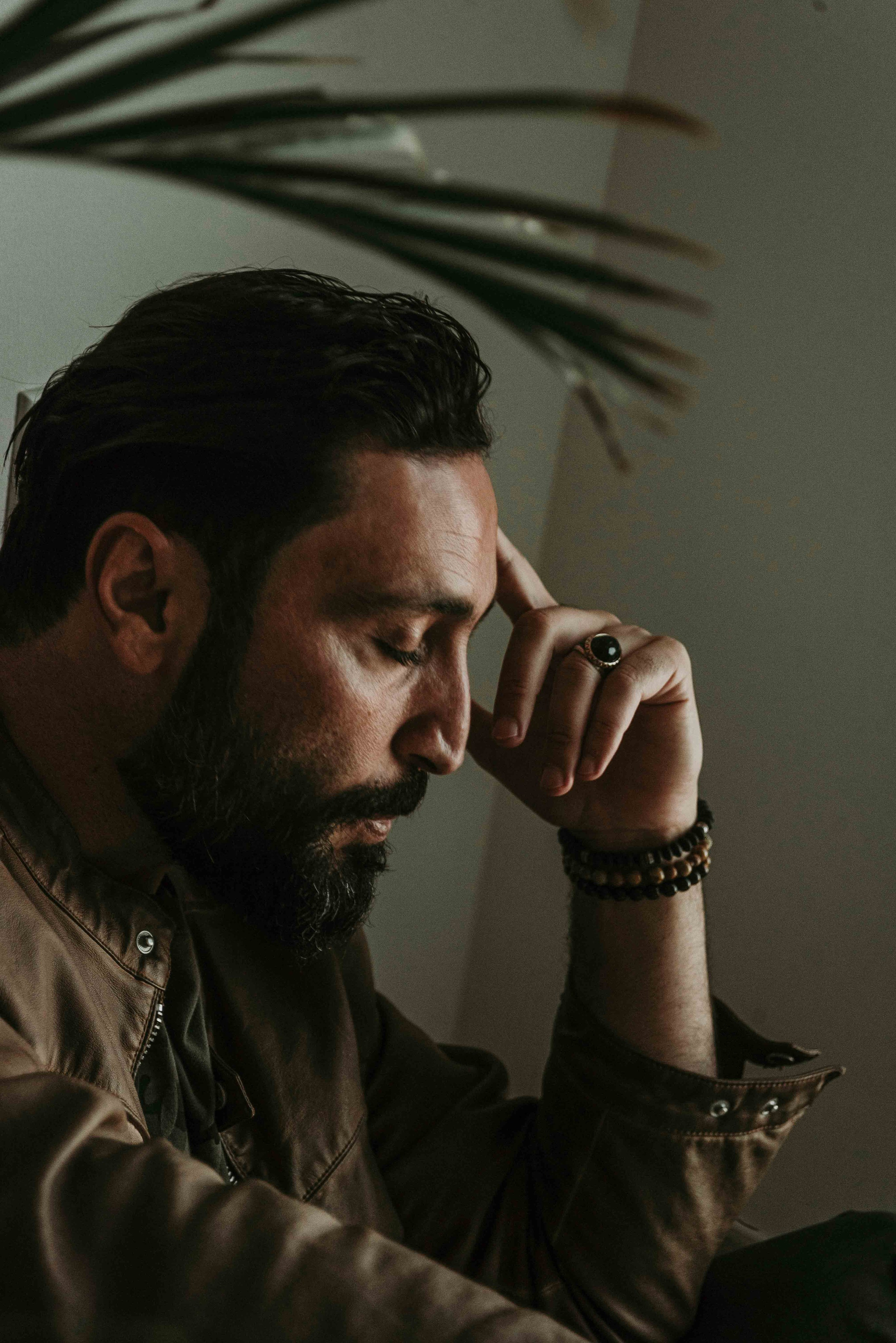 Professional portrait photographer for men in Abu Dhabi