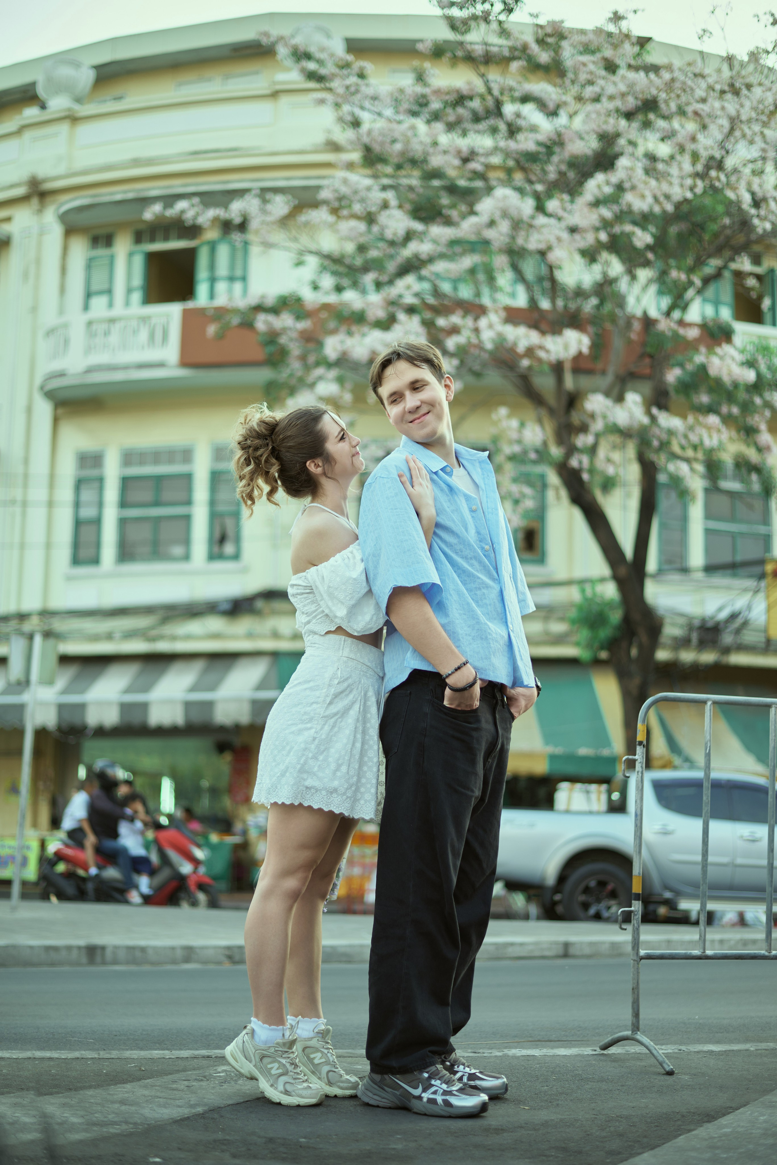 Love story in Flowers market (Bangkok). Photographer Bangkok — Pattaya | фотограф Бангкок — Паттайа