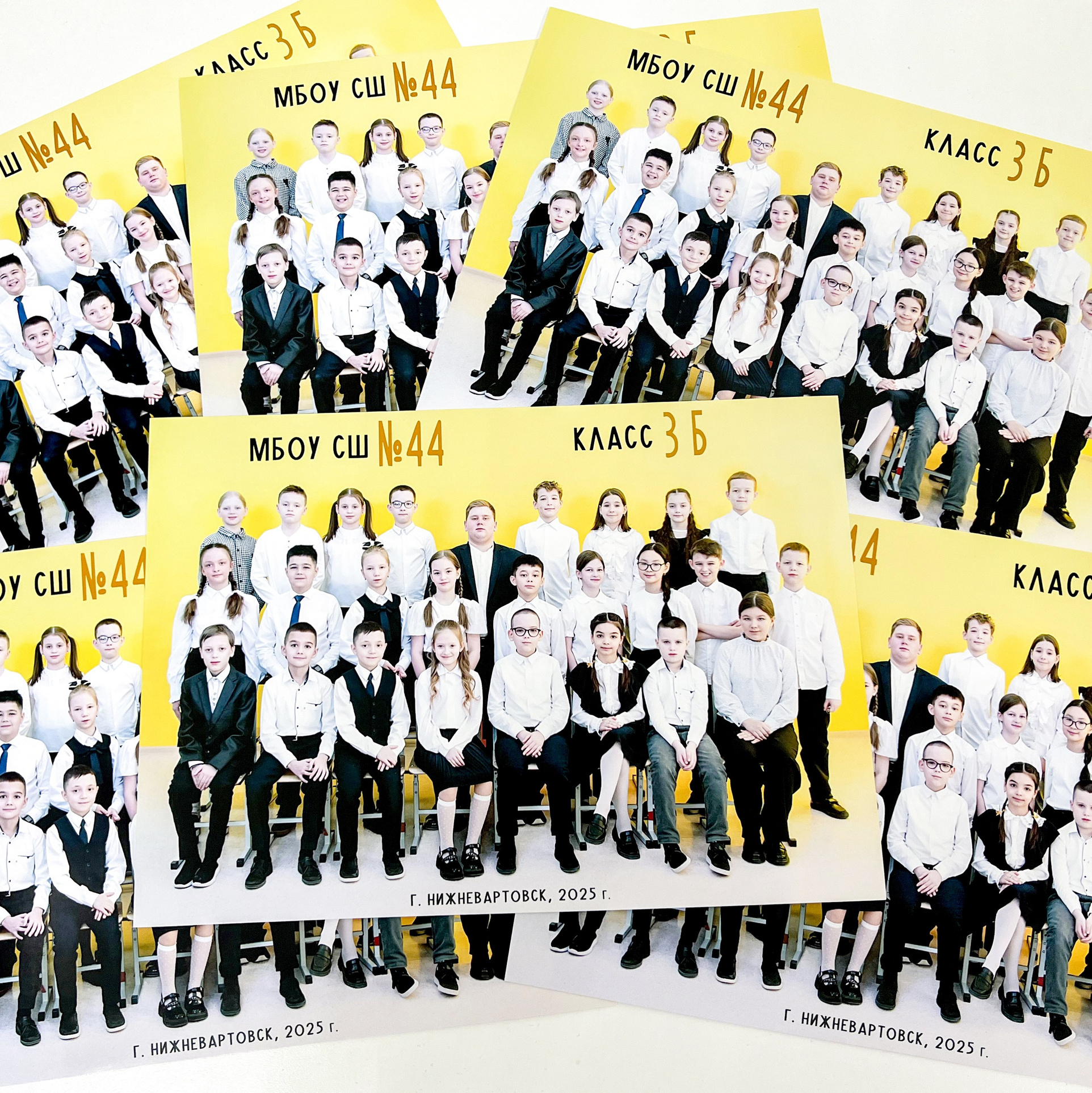 Выпускная фотография. Фотосъёмка на выпускные альбомы в школе и фотостудии. Фотограф в г. Нижневартовск Александра Гриценко