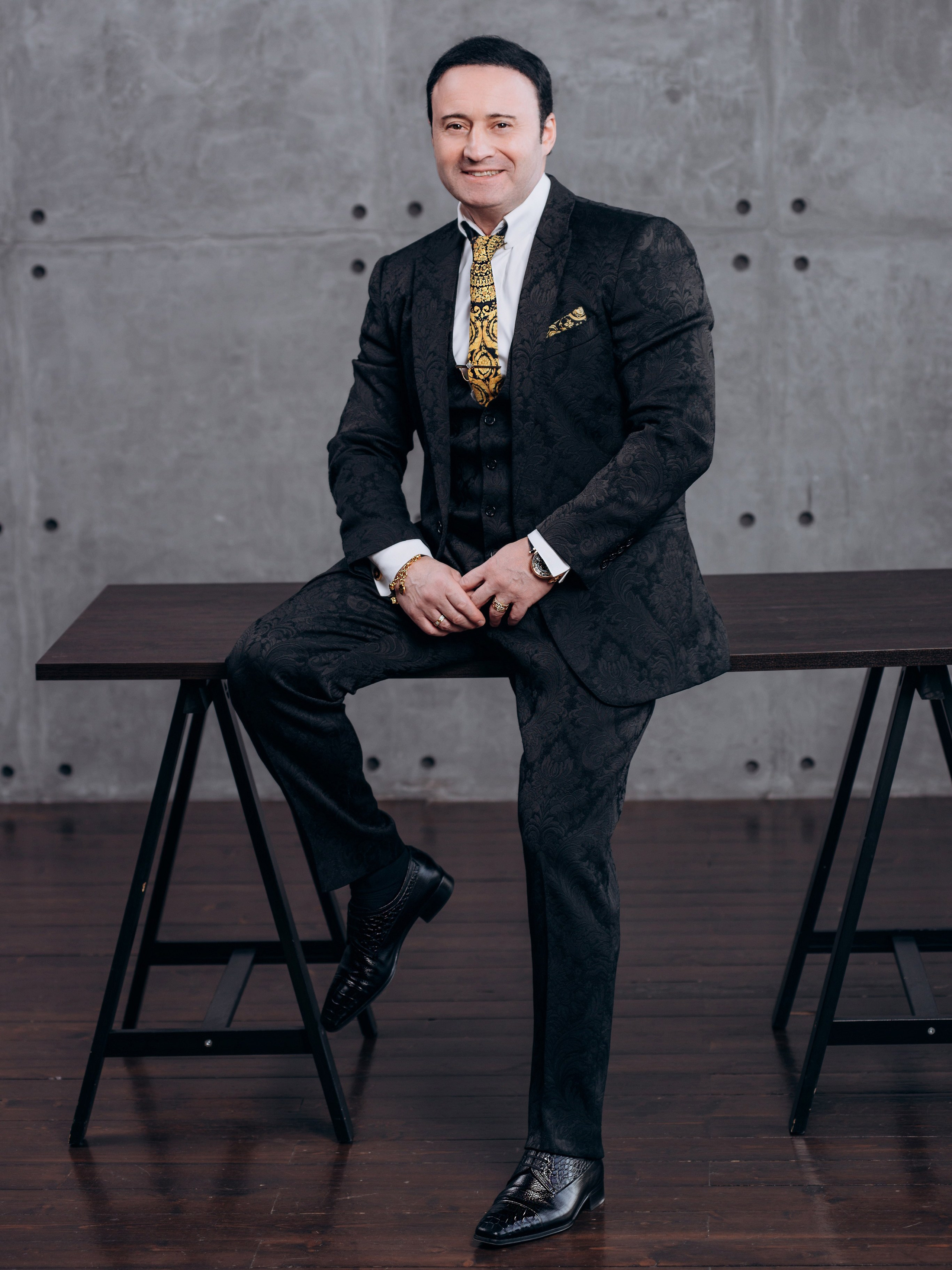 Мужская фотосессия в студии в Москве — студийная съёмка для мужчин