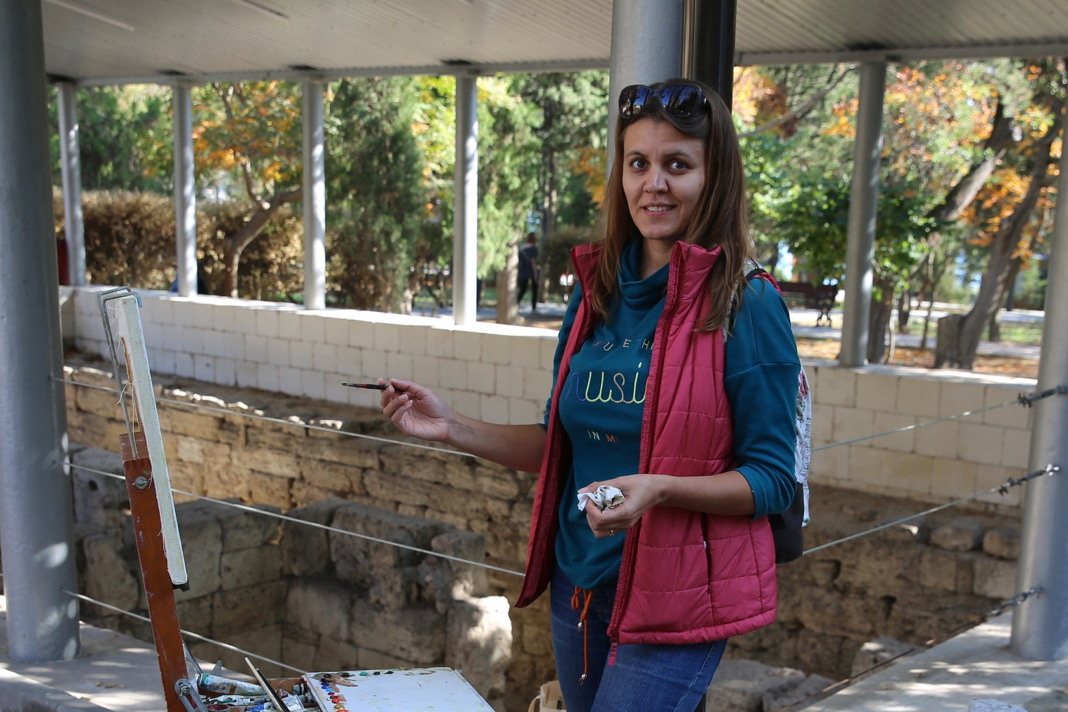 Контакты. Художник Анна Письменскова