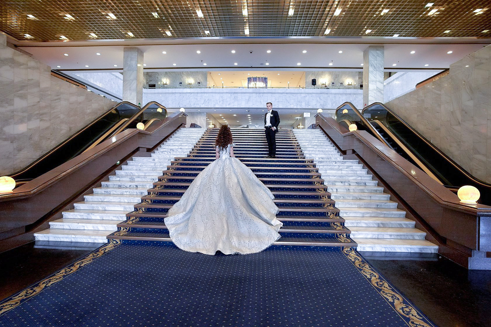 Торжественная регистрация брака Свадебный фотограф в Москве Сергей Гаварос.