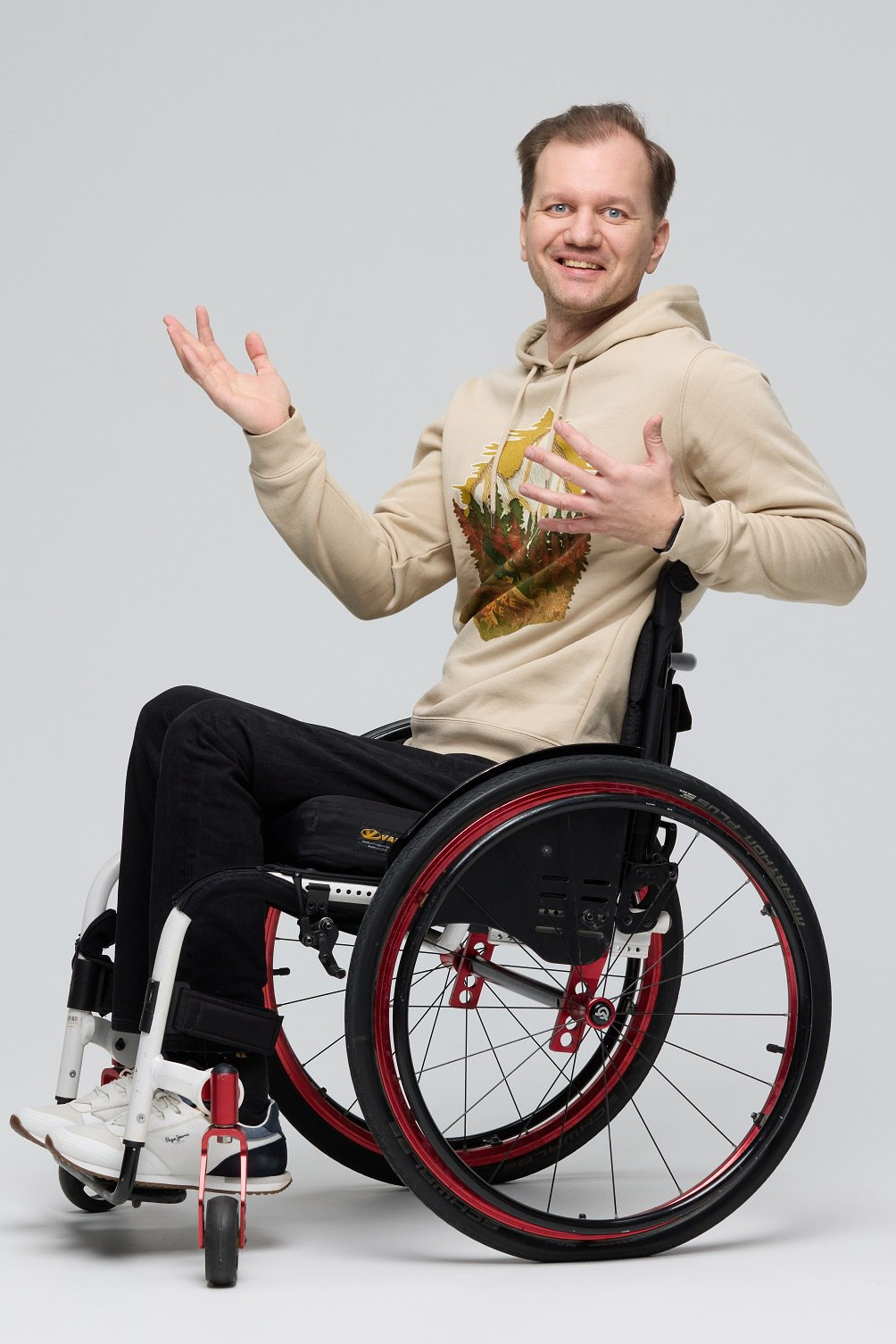 Клуб «Любимые». Ведущий в Москве Никита Колотушкин