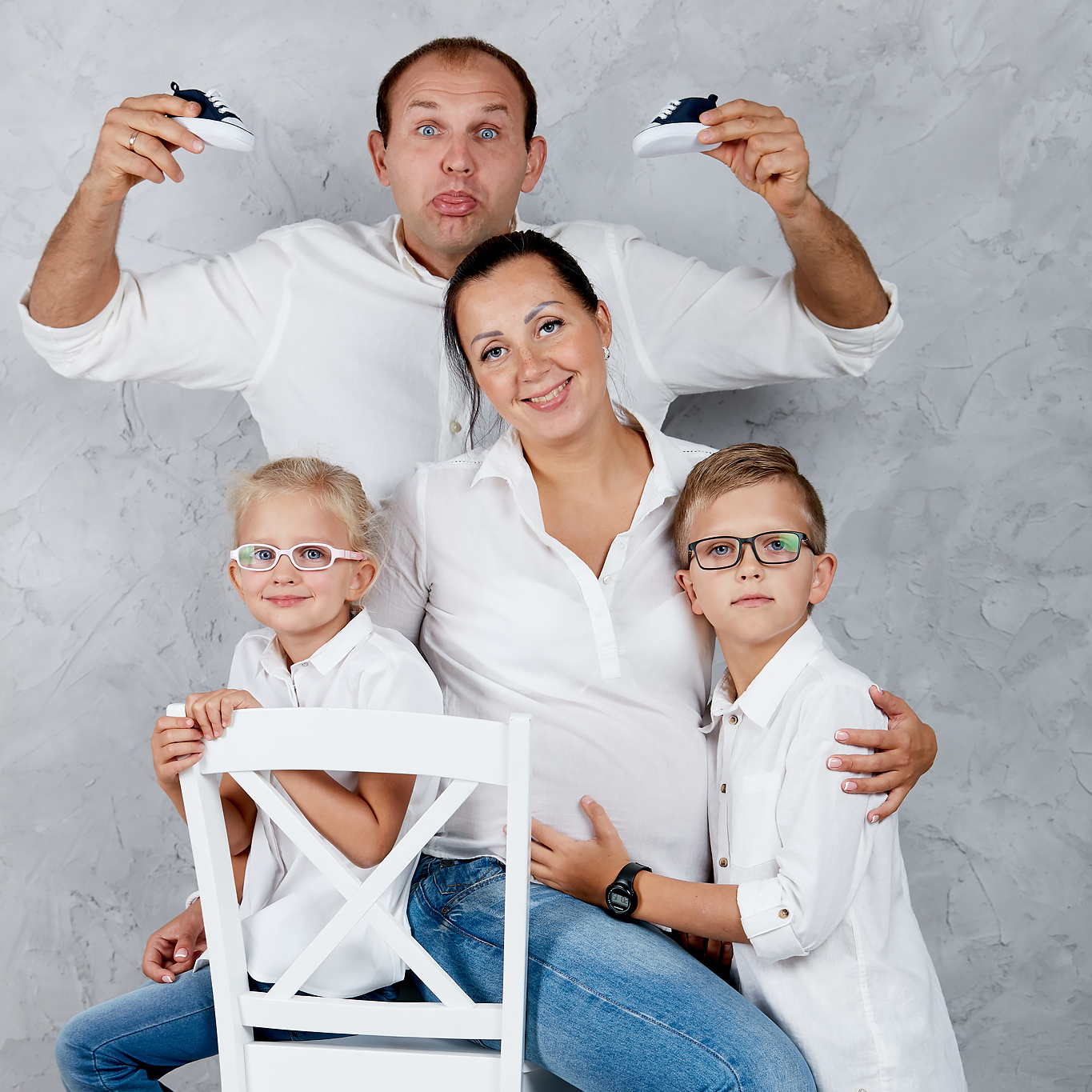 Цены на услуги фотосъемки на свадьбу, семейную съемку, индивидуальную,